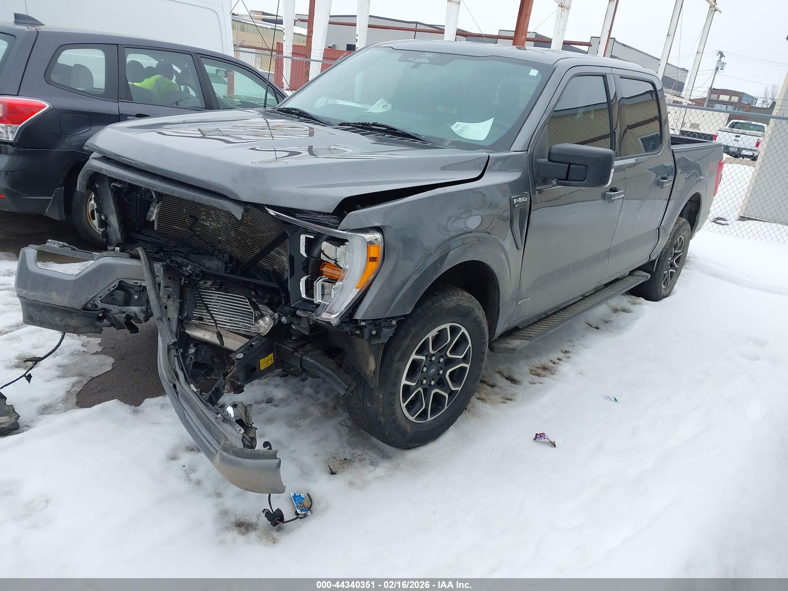 FORD F-150 image 2
