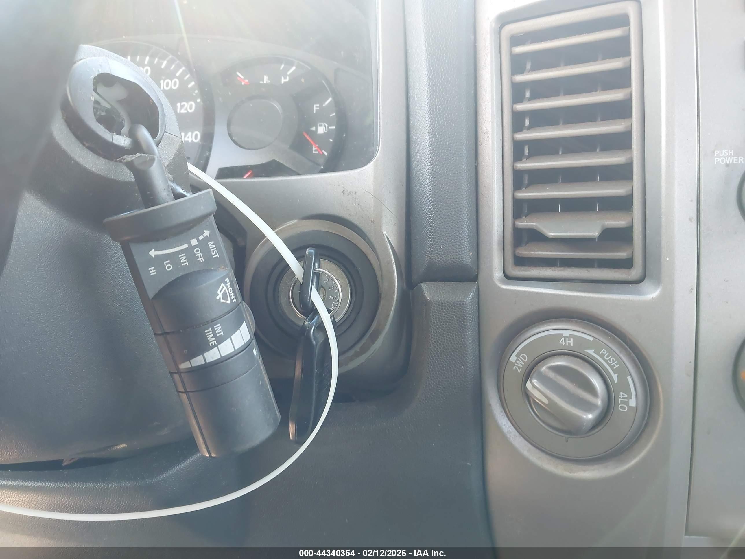 NISSAN TITAN image 11
