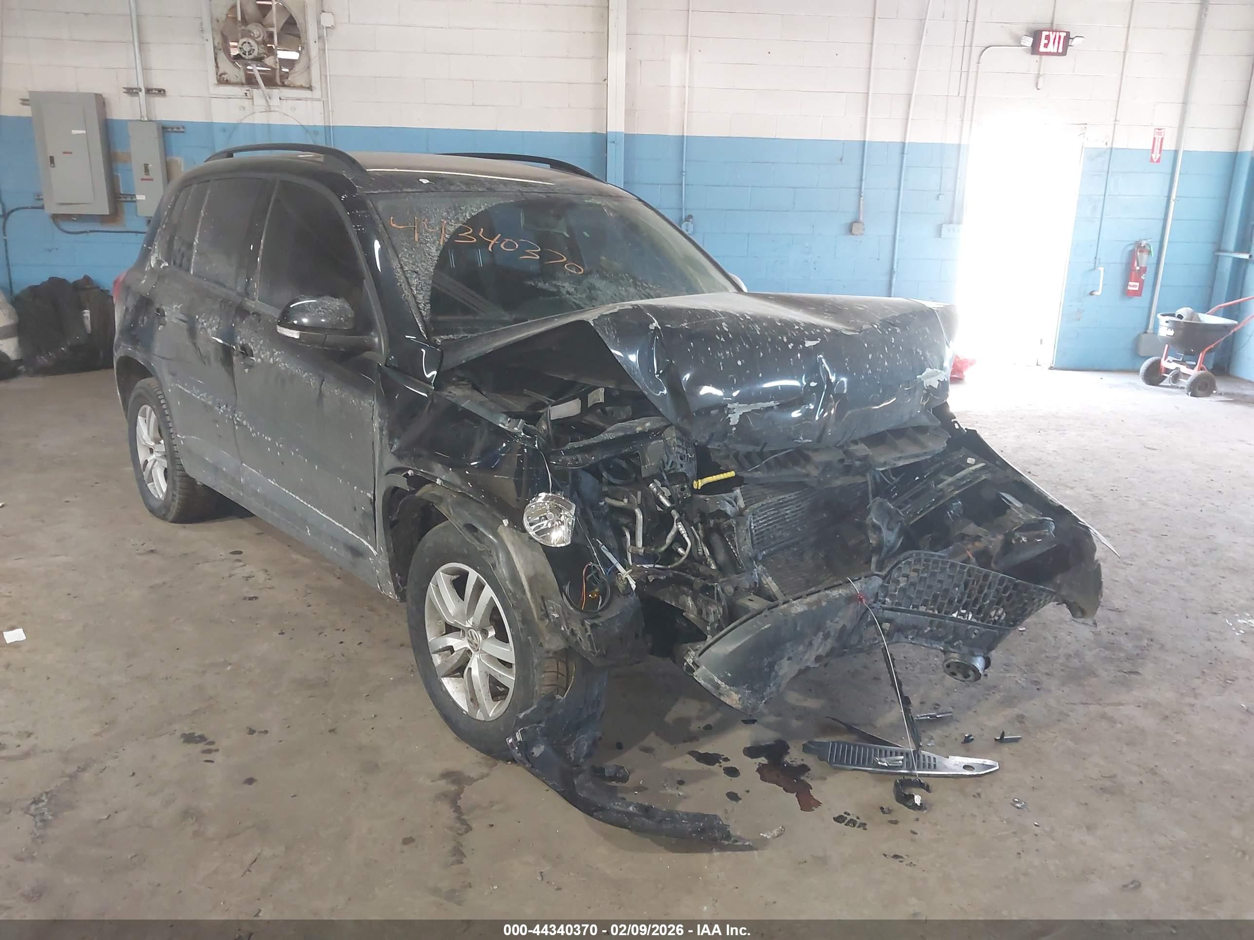 VOLKSWAGEN TIGUAN image 6