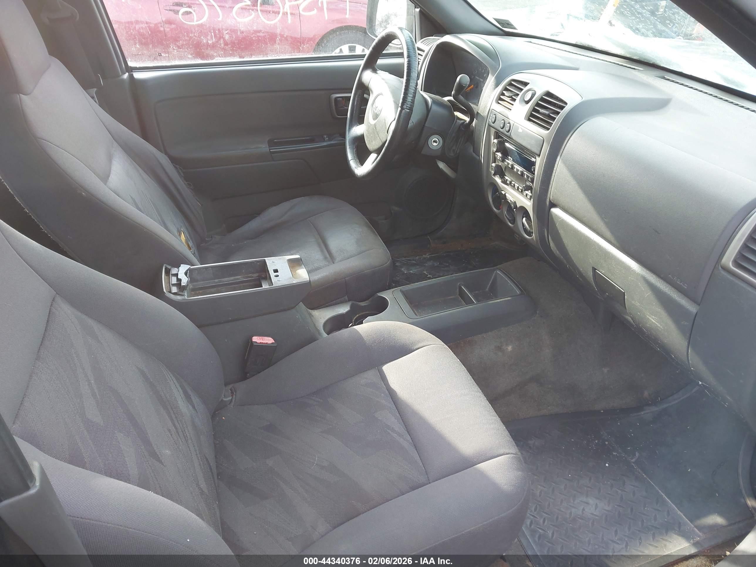 CHEVROLET COLORADO image 5