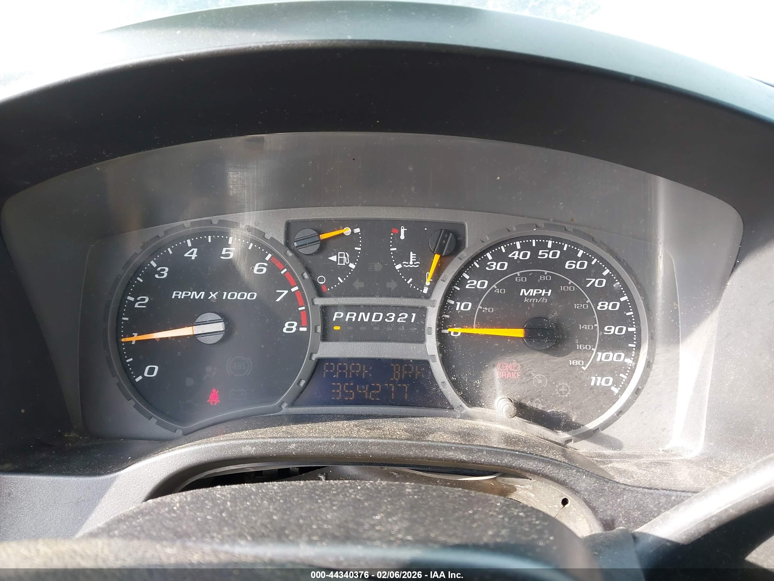 CHEVROLET COLORADO image 7