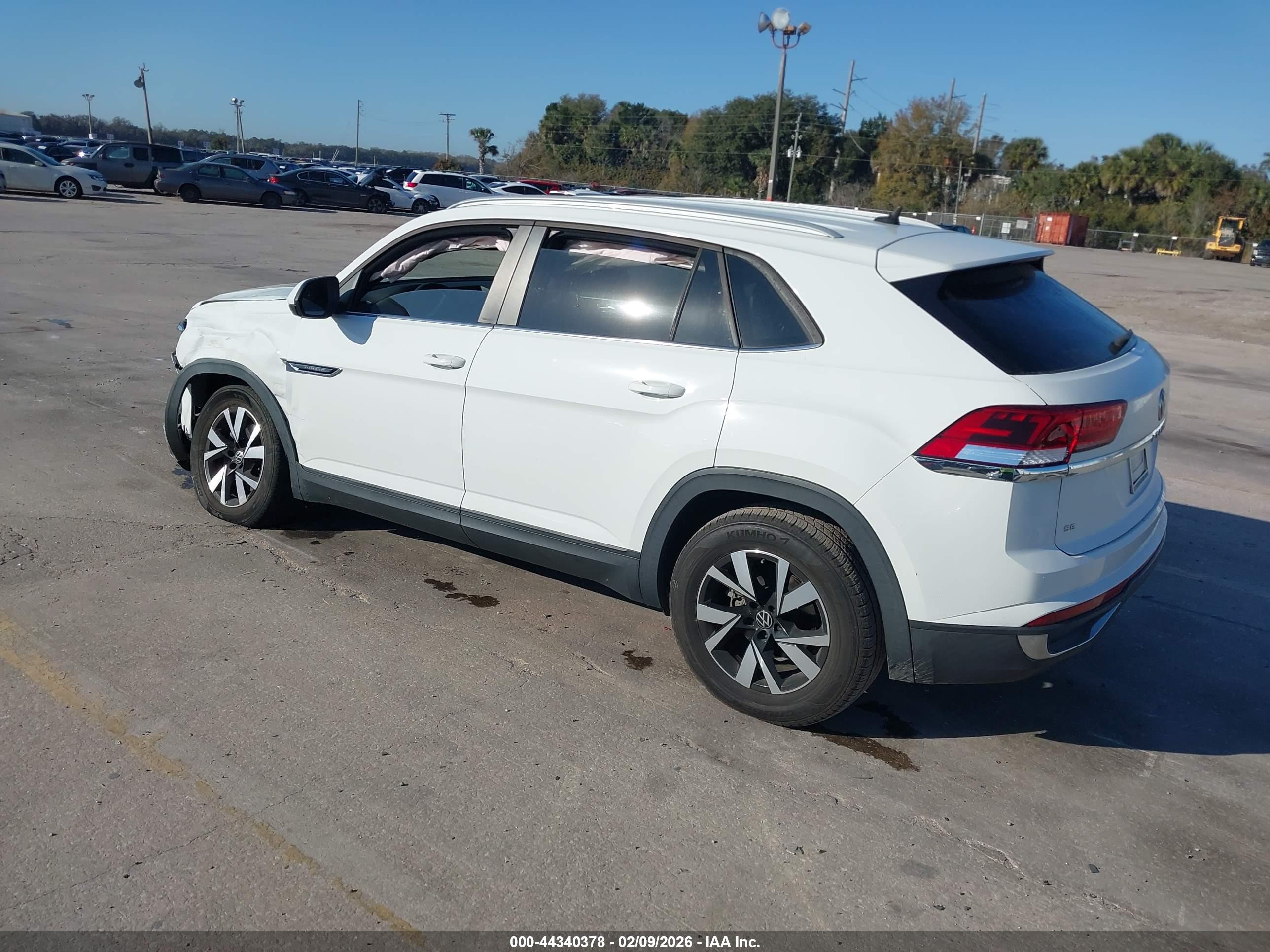VOLKSWAGEN ATLAS image 3