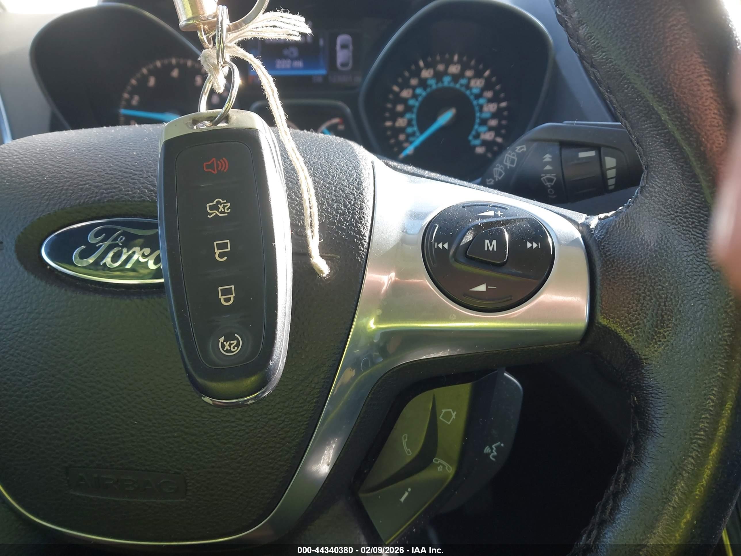 FORD ESCAPE image 11