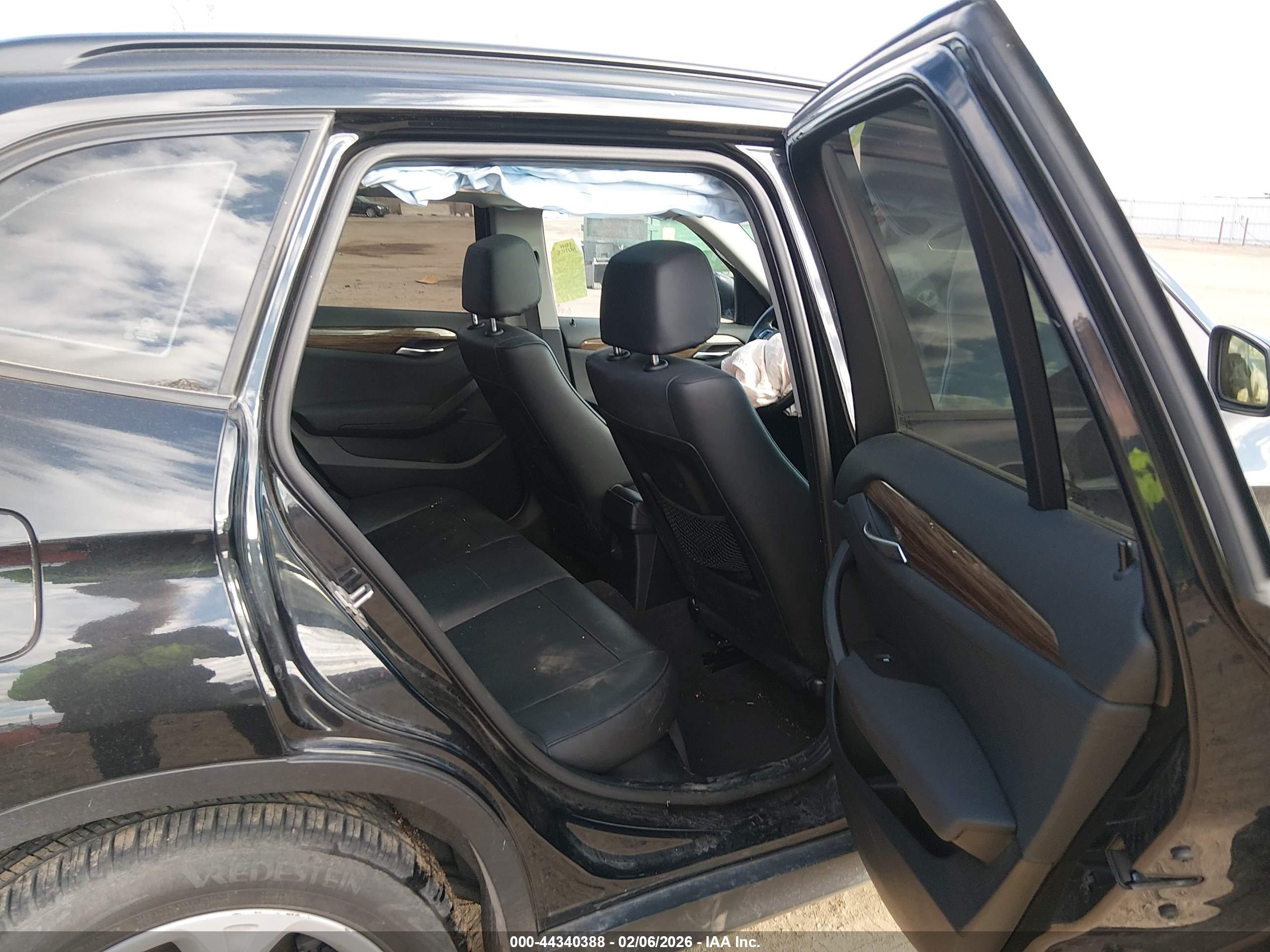 BMW X1 image 8