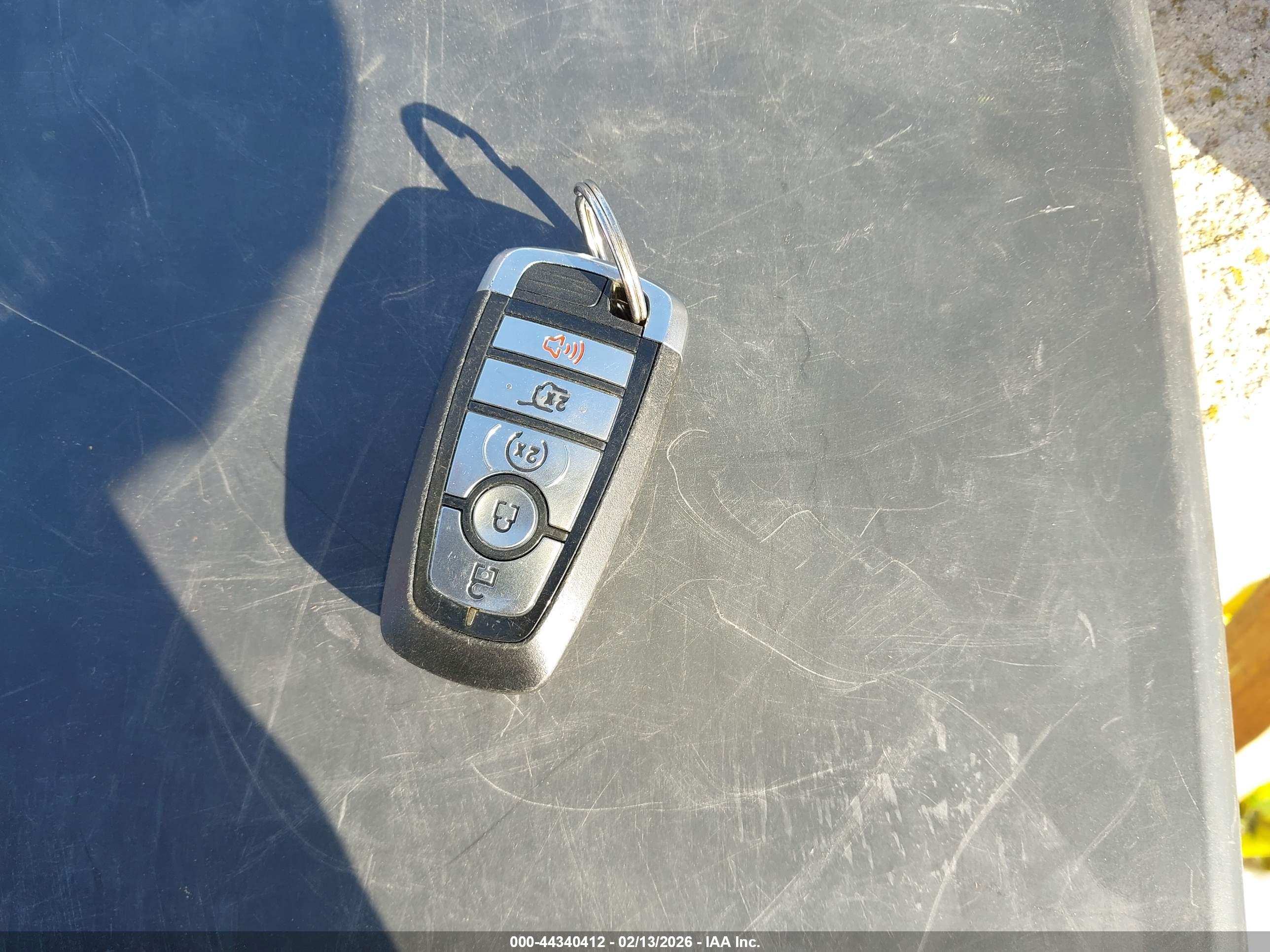 FORD ESCAPE image 11