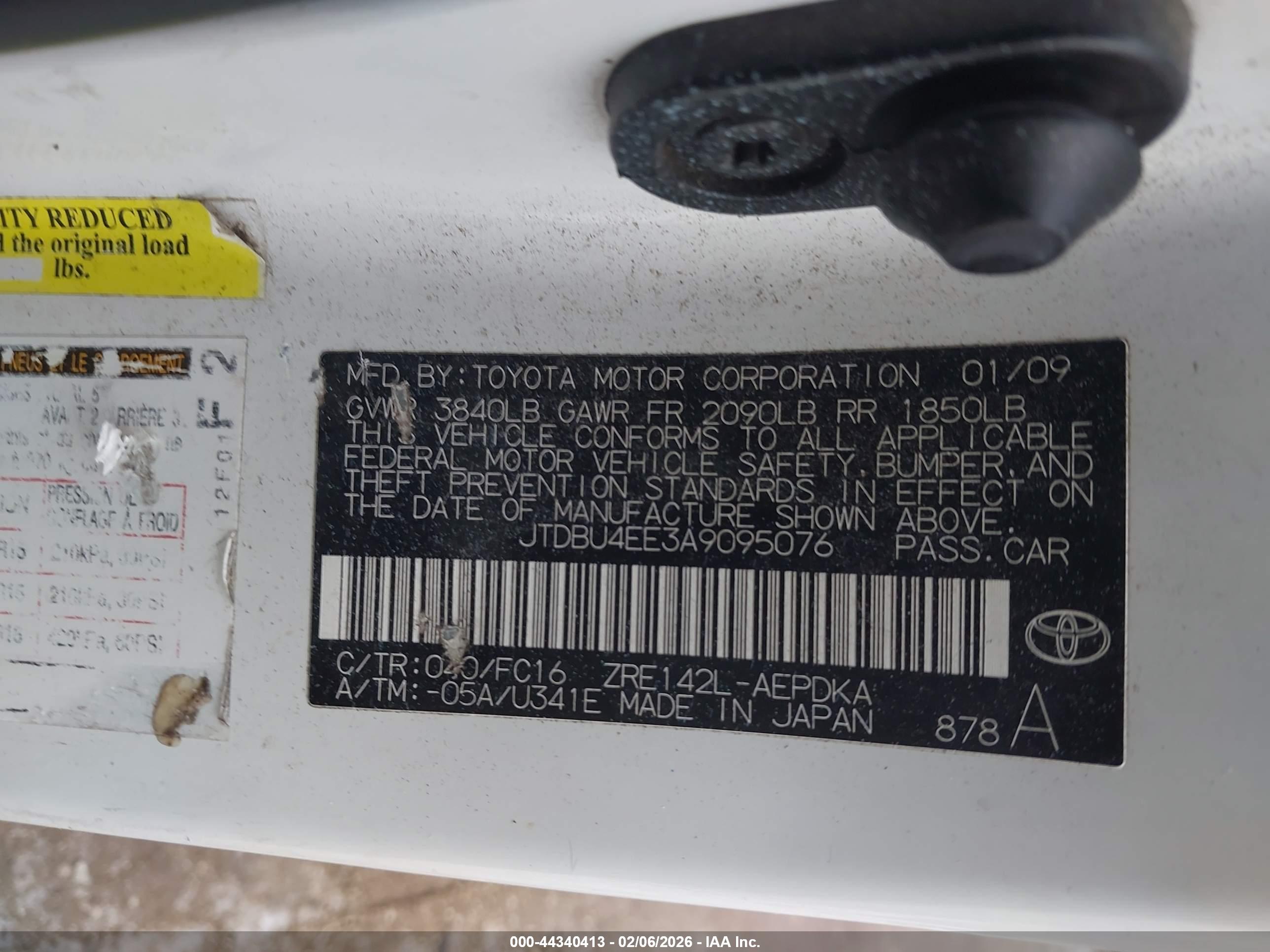 TOYOTA COROLLA image 9