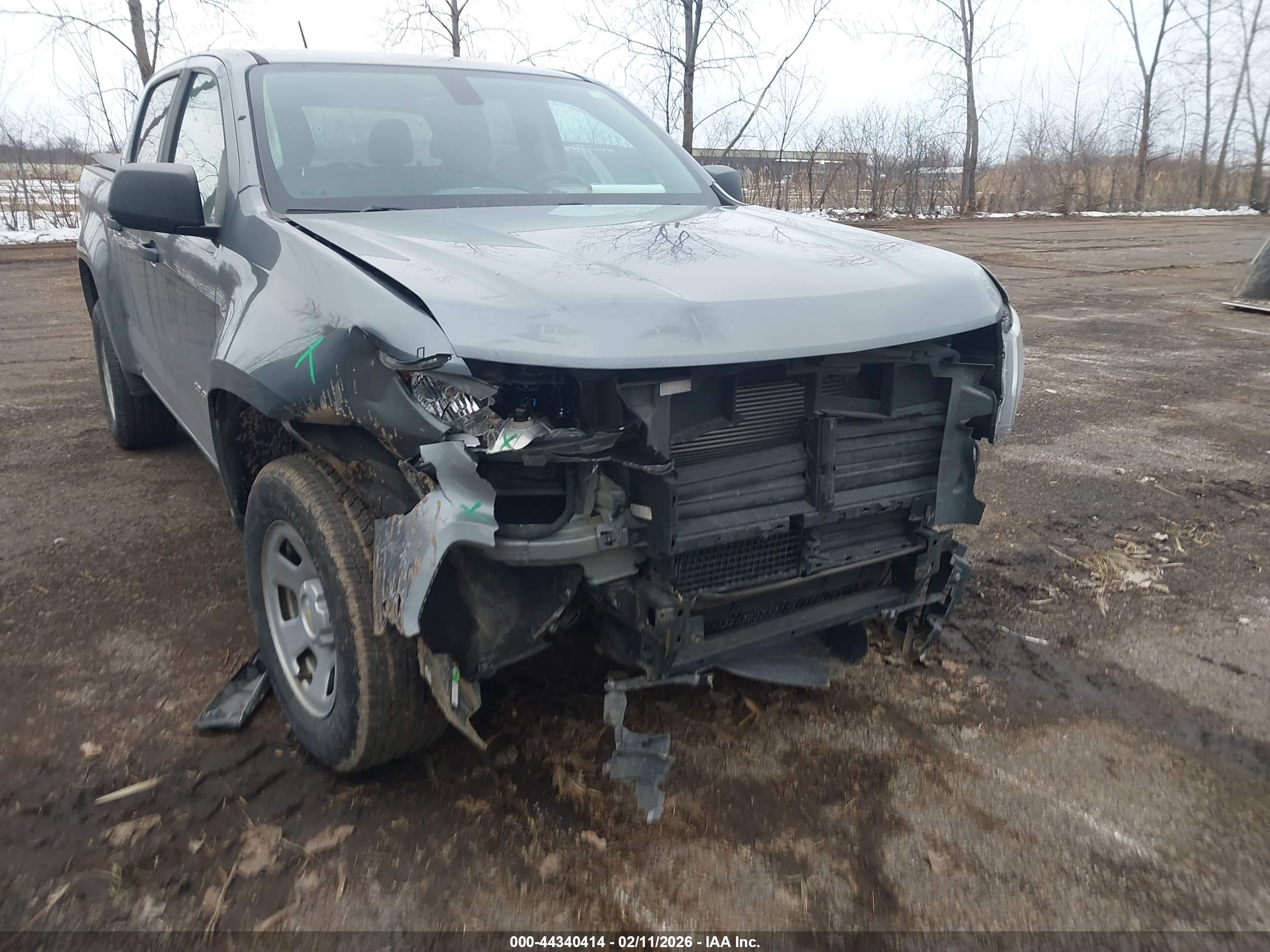 CHEVROLET COLORADO image 6