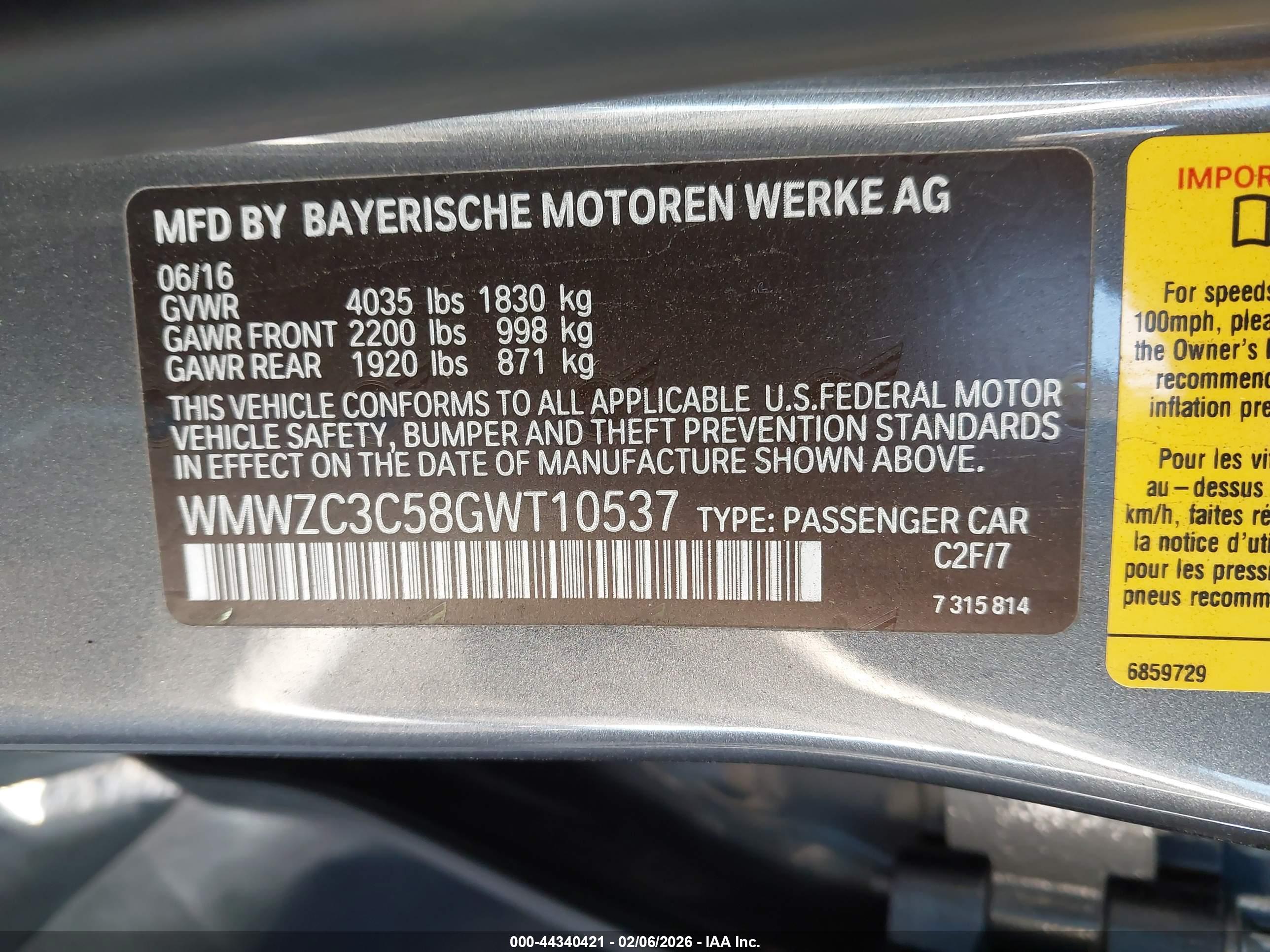 MINI COUNTRYMAN image 9
