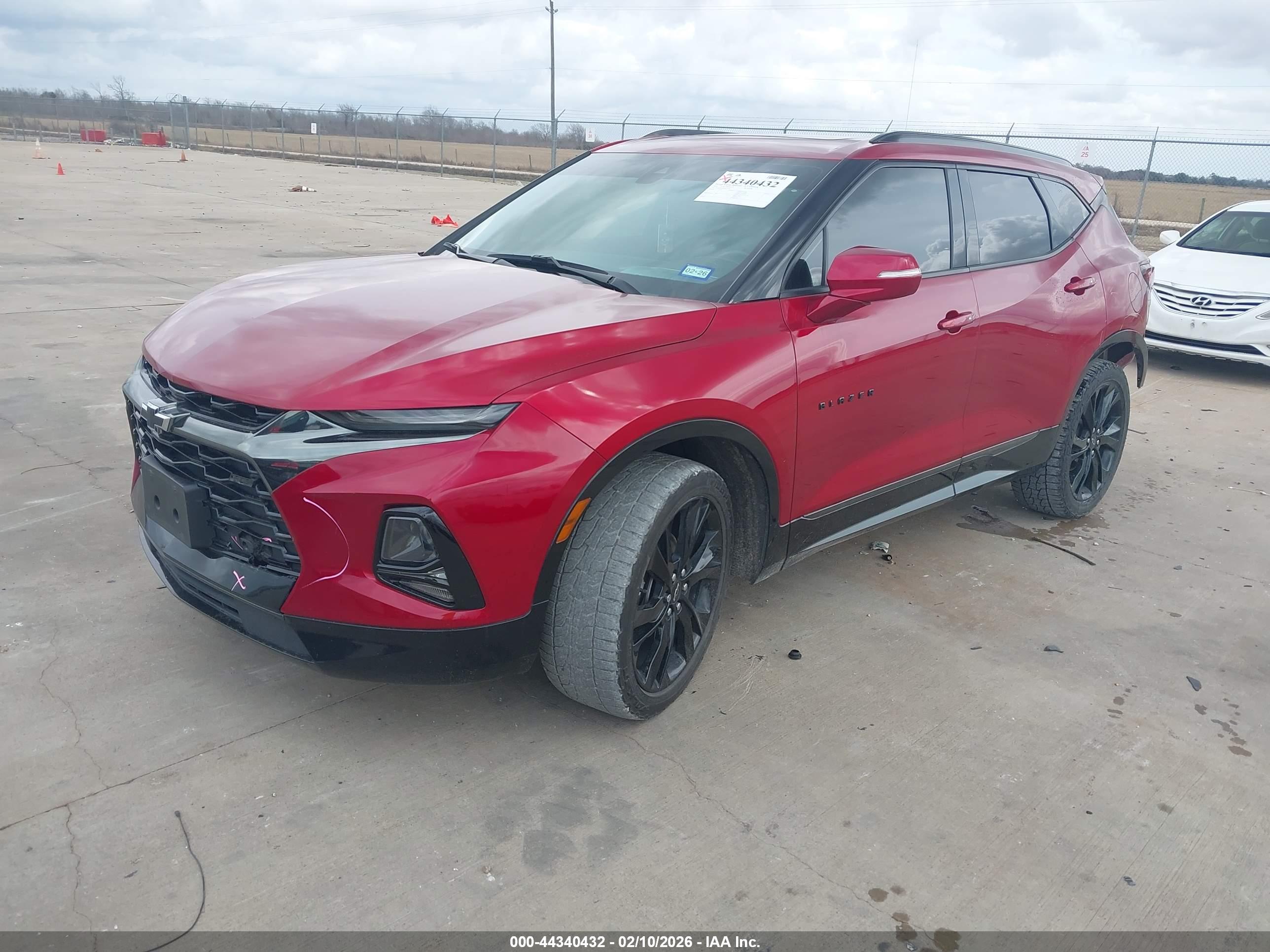 CHEVROLET BLAZER image 2