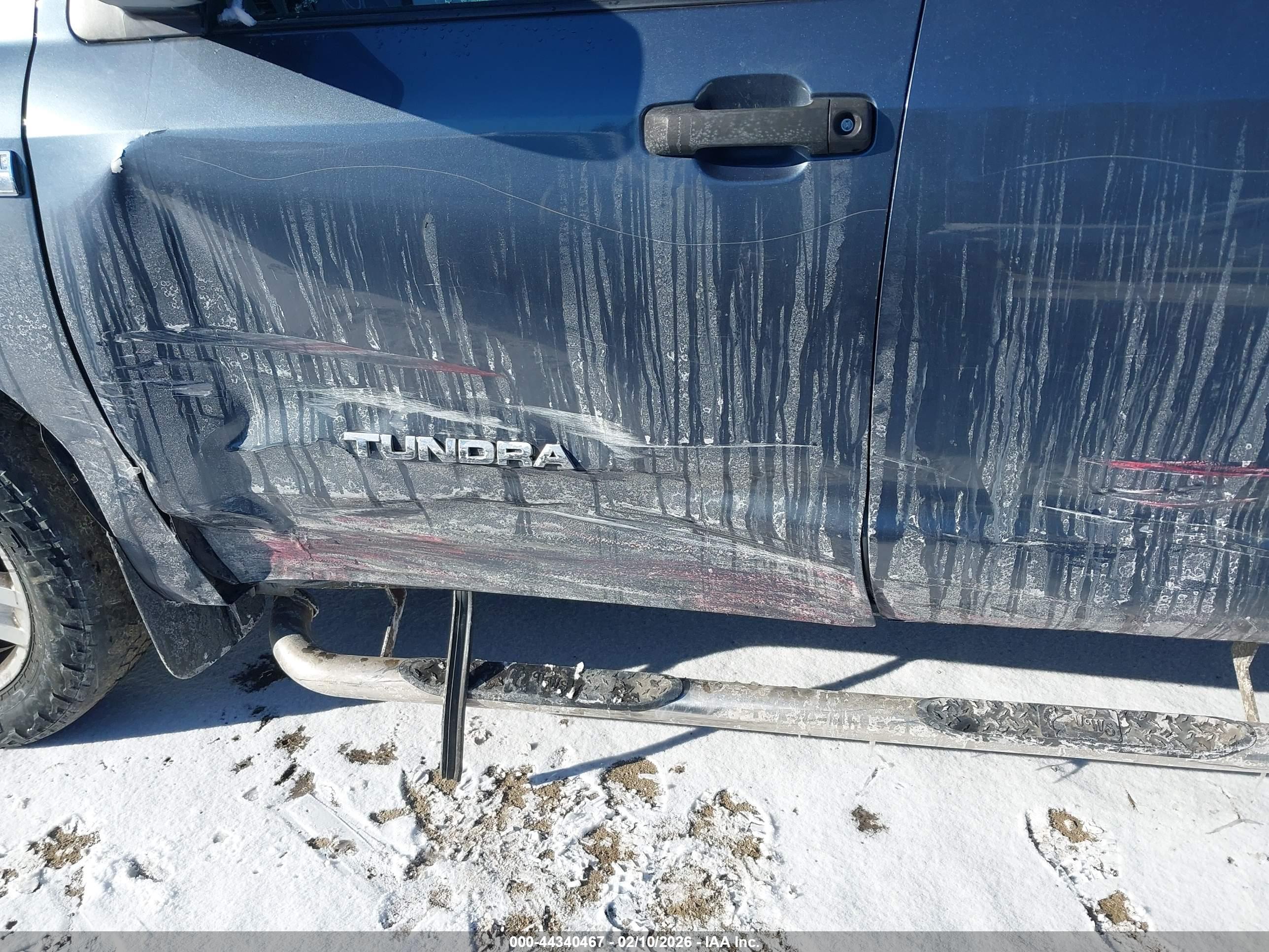 TOYOTA TUNDRA image 6