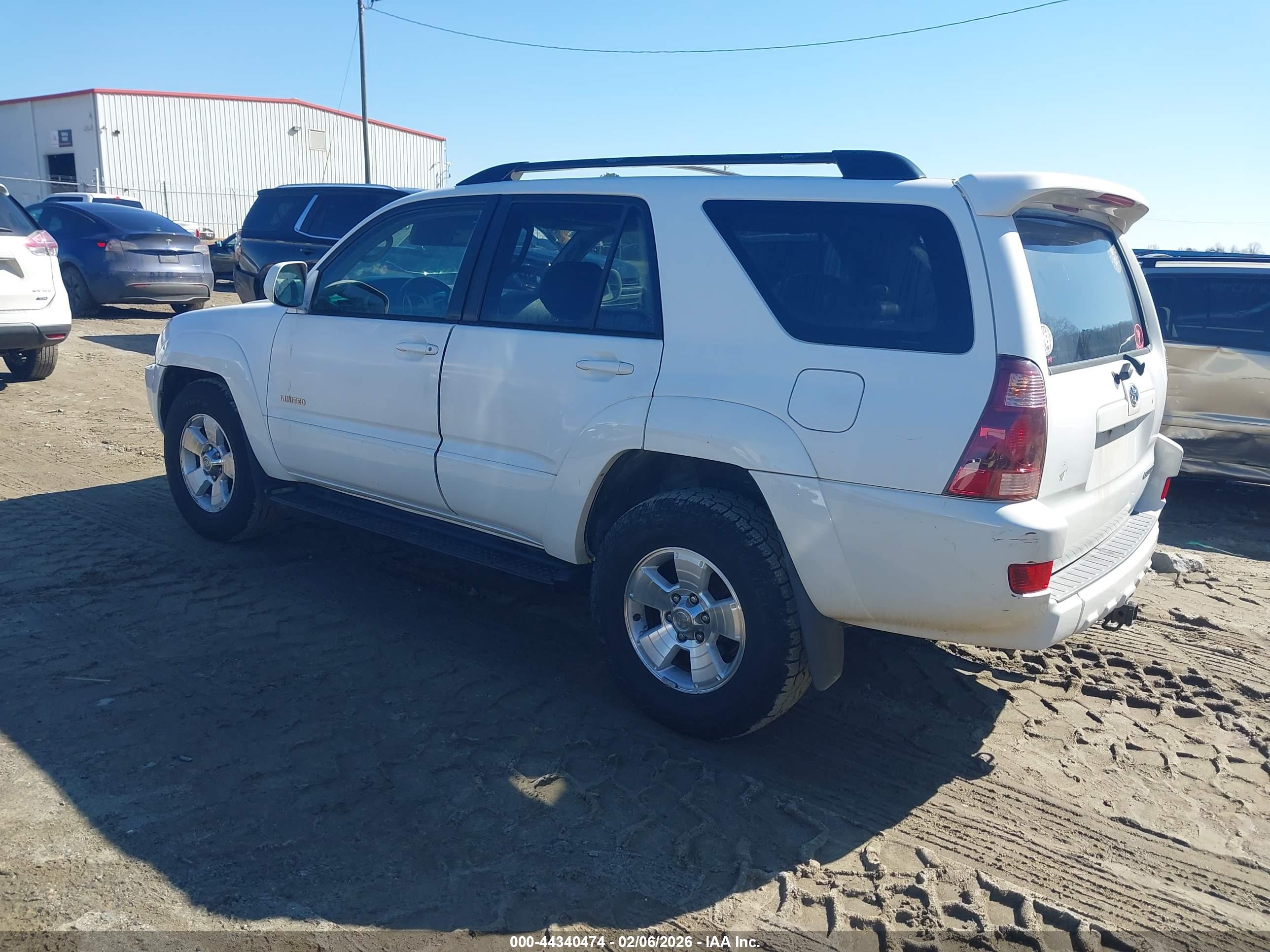 TOYOTA 4RUNNER image 3
