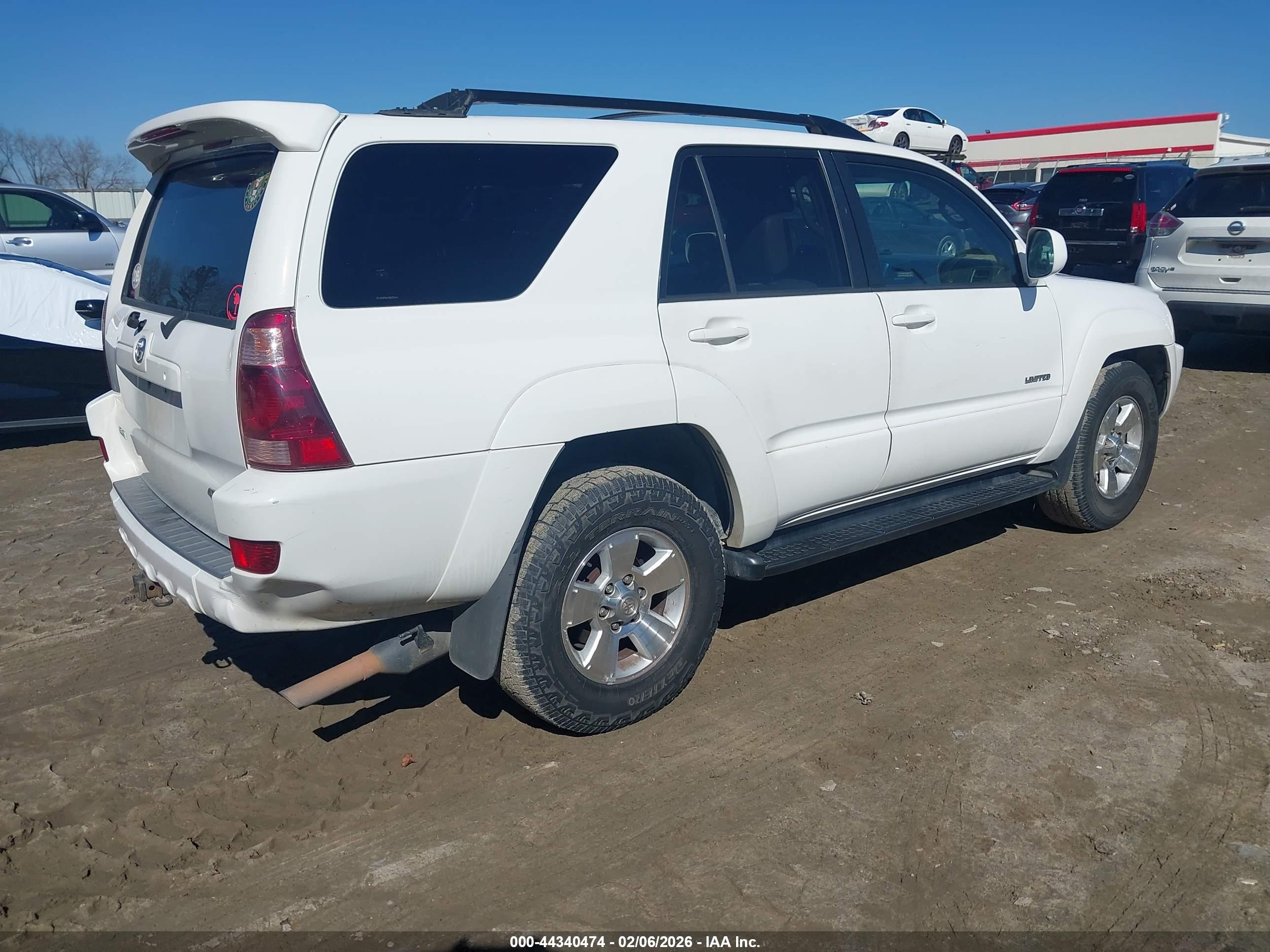 TOYOTA 4RUNNER image 4