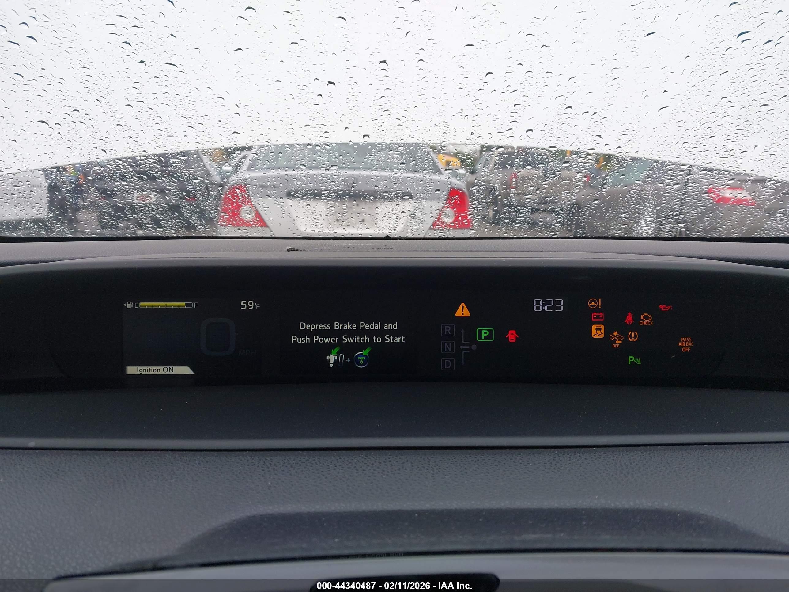 TOYOTA PRIUS image 7
