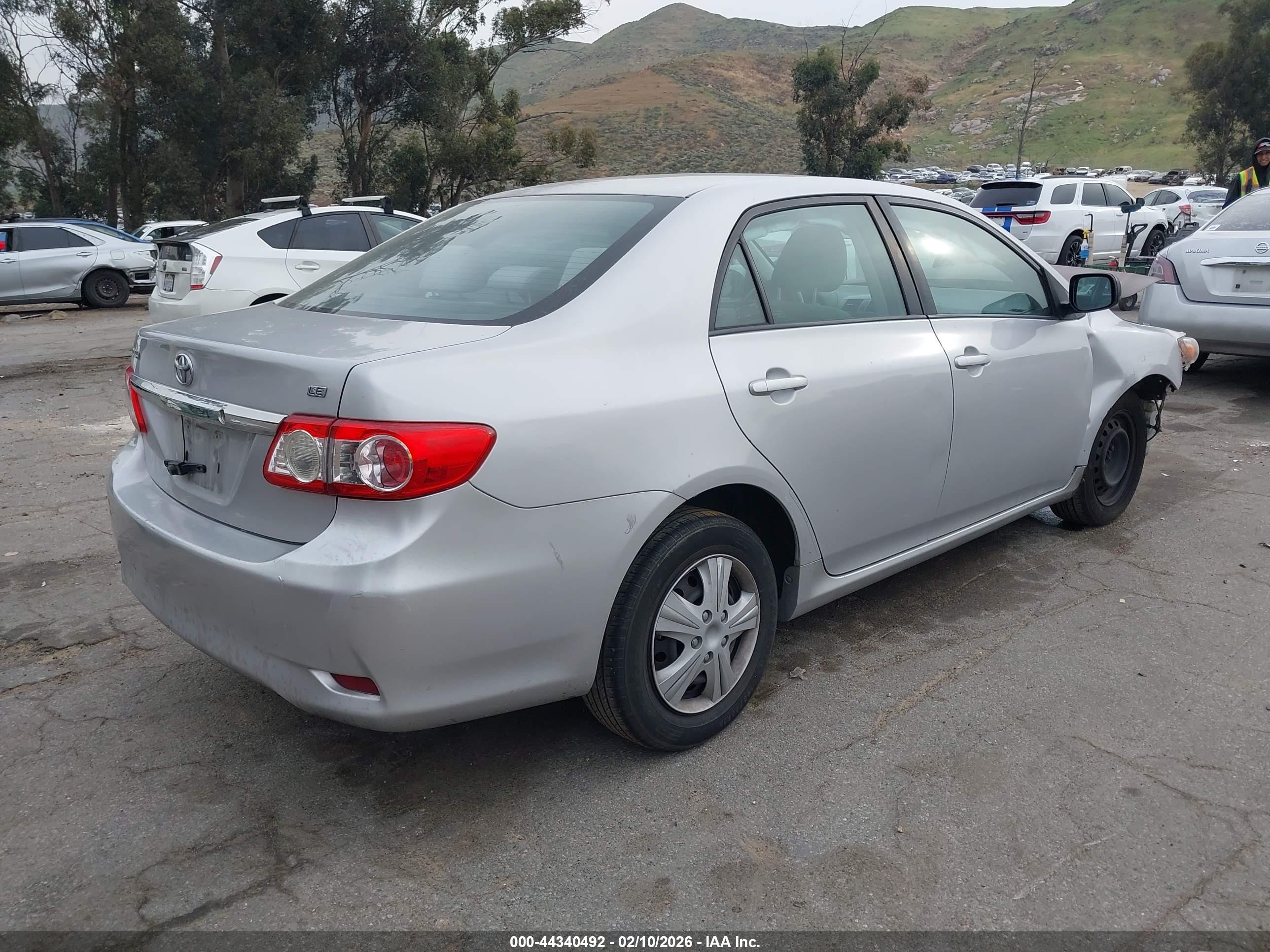 TOYOTA COROLLA image 4