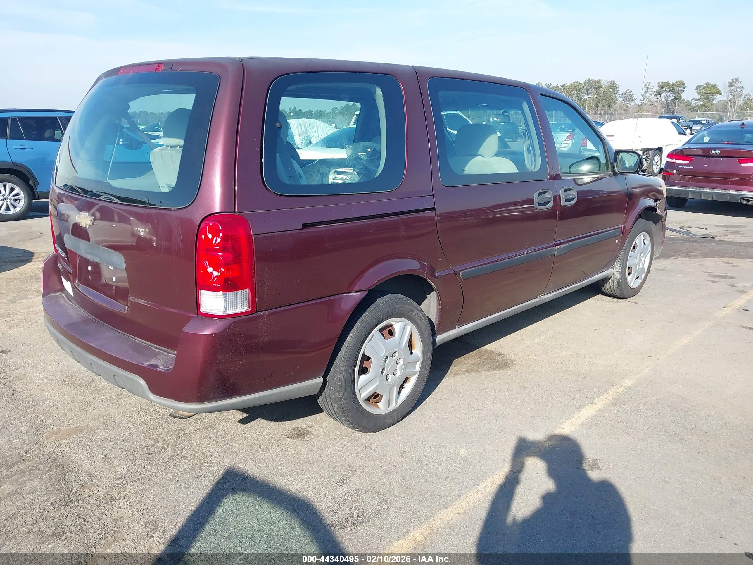 CHEVROLET UPLANDER image 4