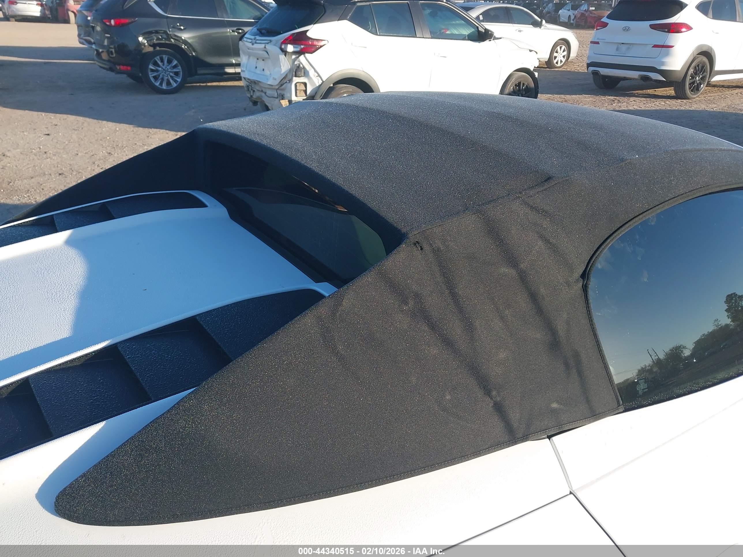 AUDI R8 image 6