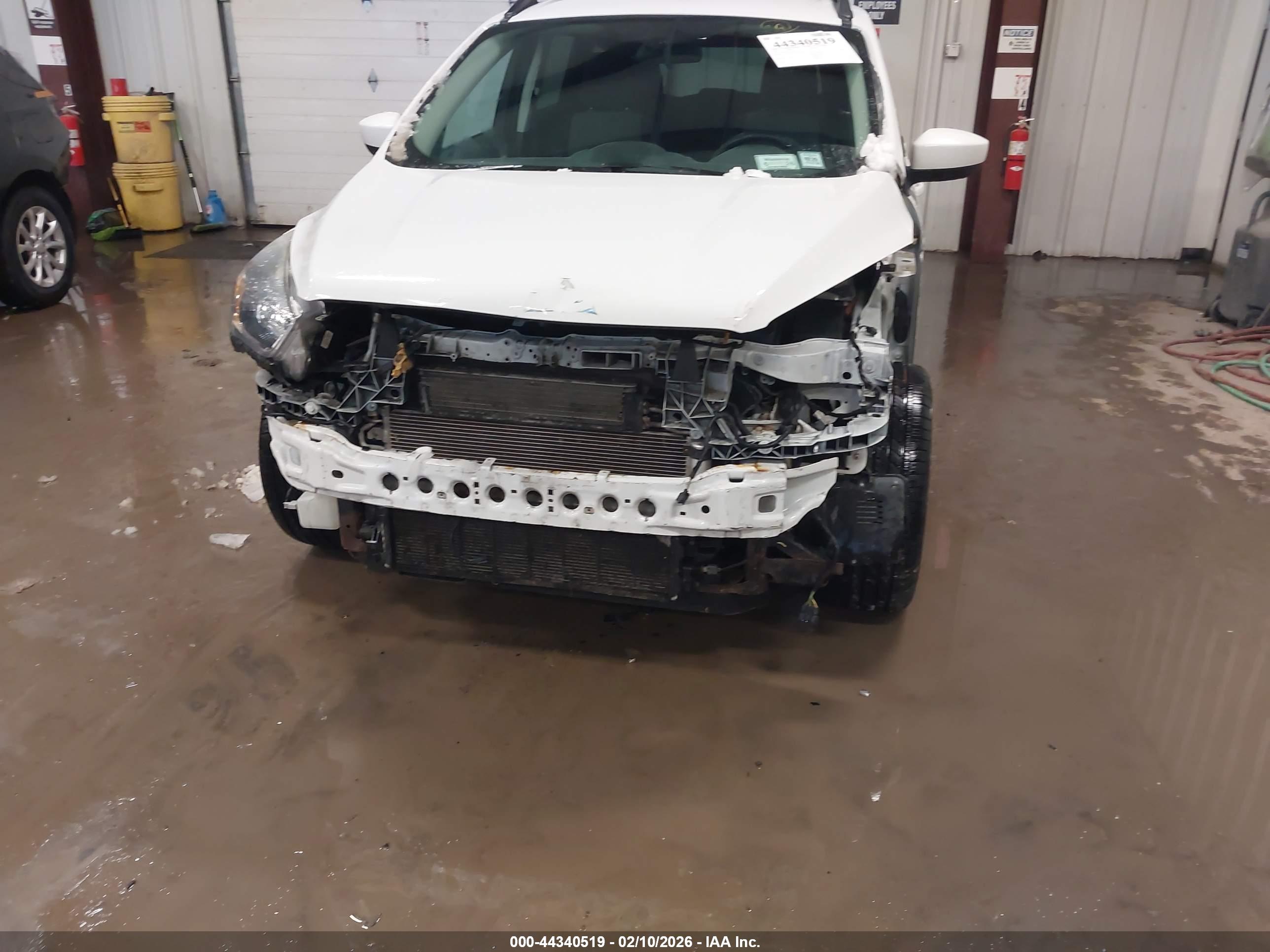 FORD ESCAPE image 6