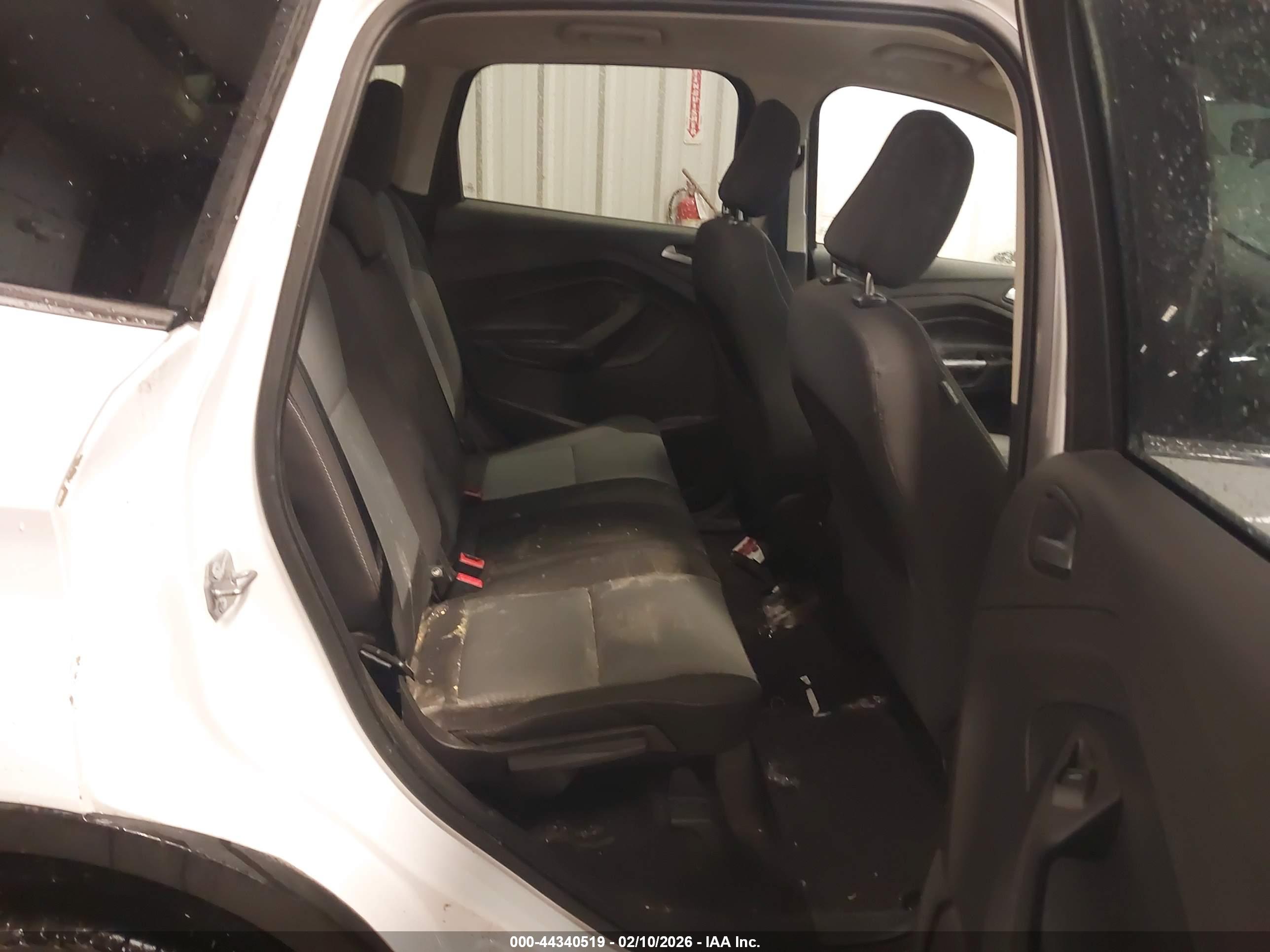 FORD ESCAPE image 8