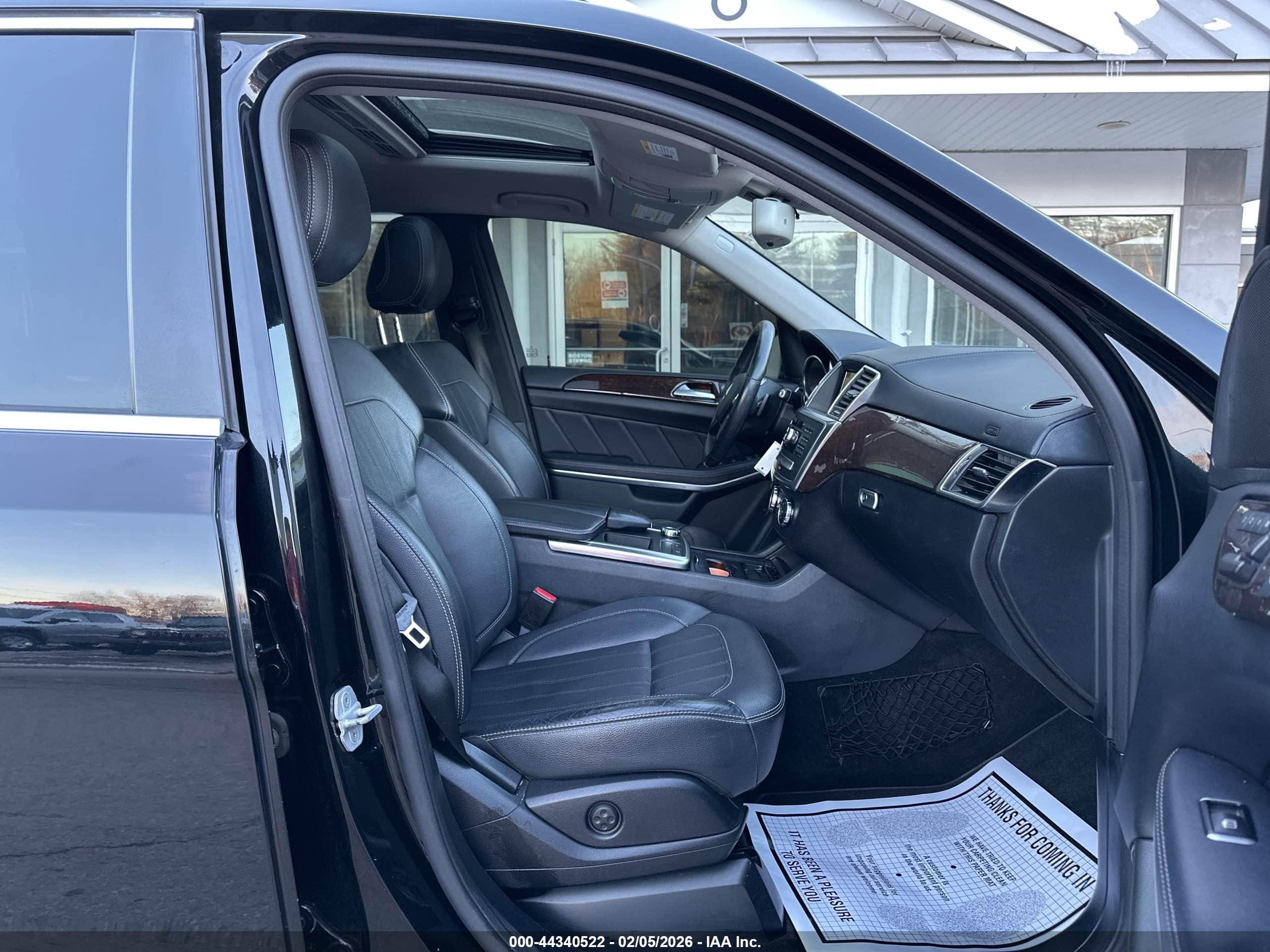 MERCEDES-BENZ GL image 5