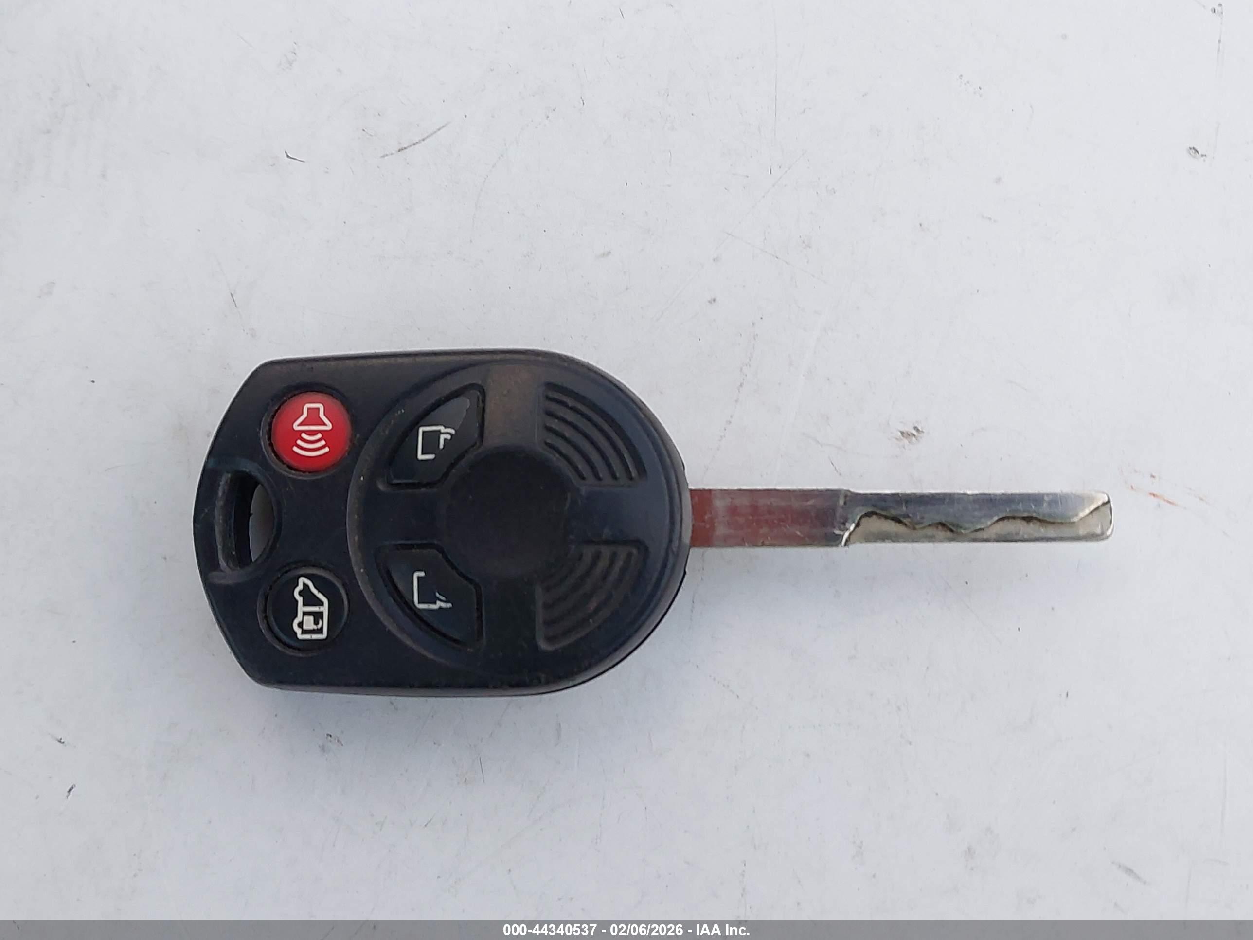 FORD TRANSIT image 11