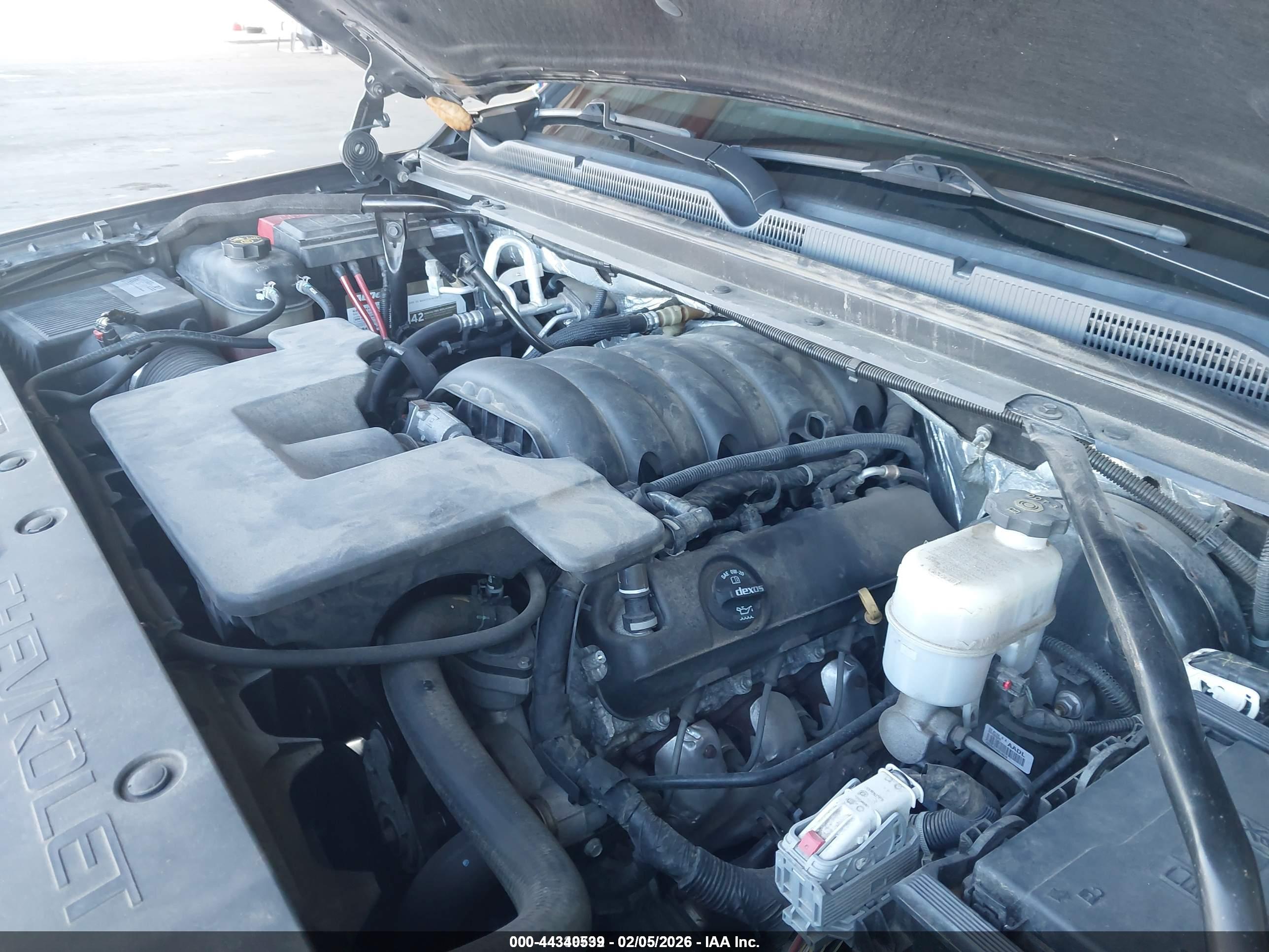 CHEVROLET TAHOE image 10
