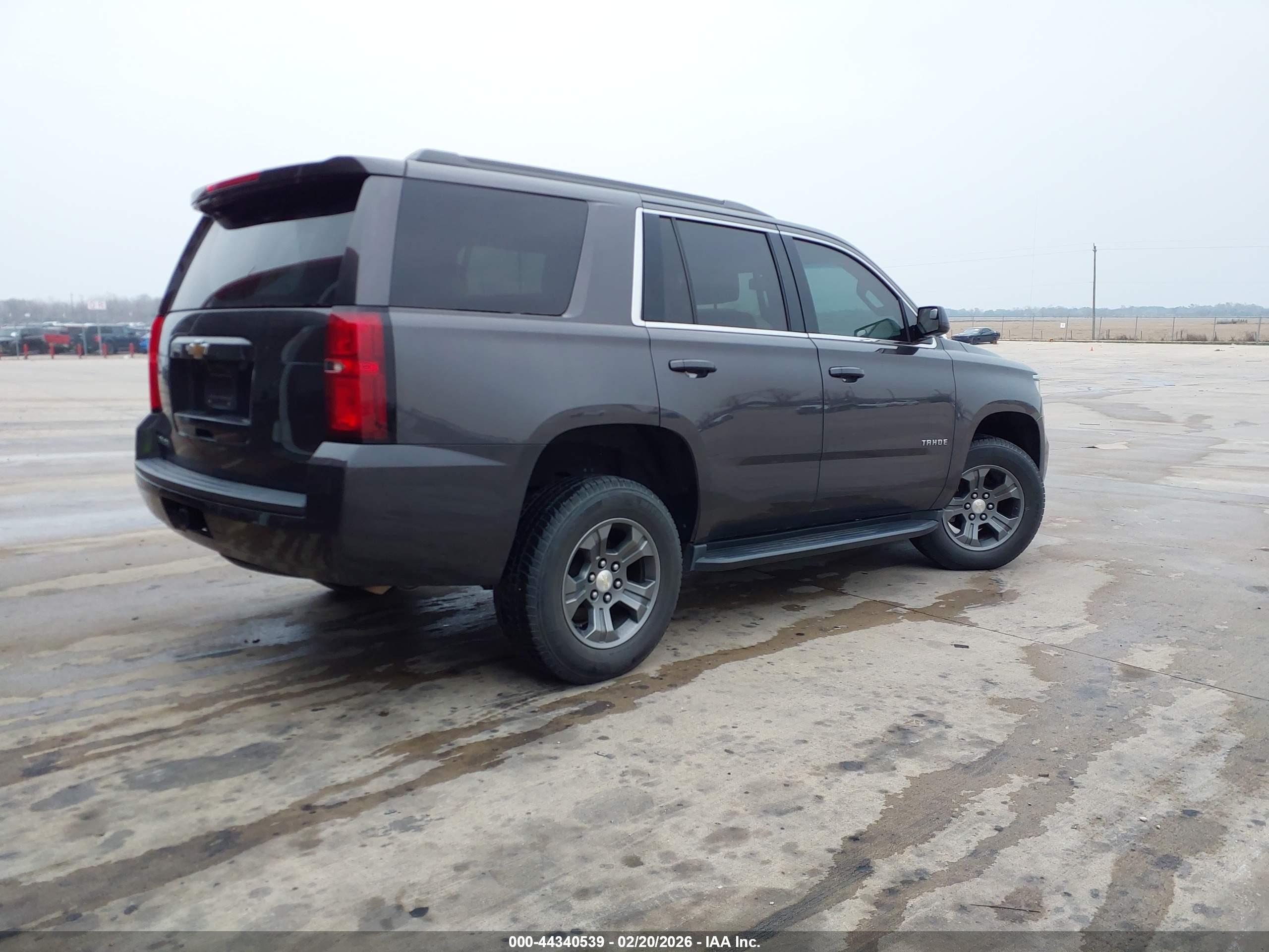 CHEVROLET TAHOE image 4