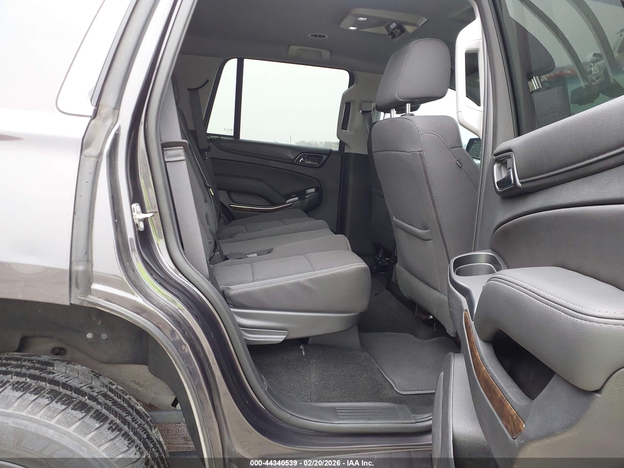 CHEVROLET TAHOE image 8