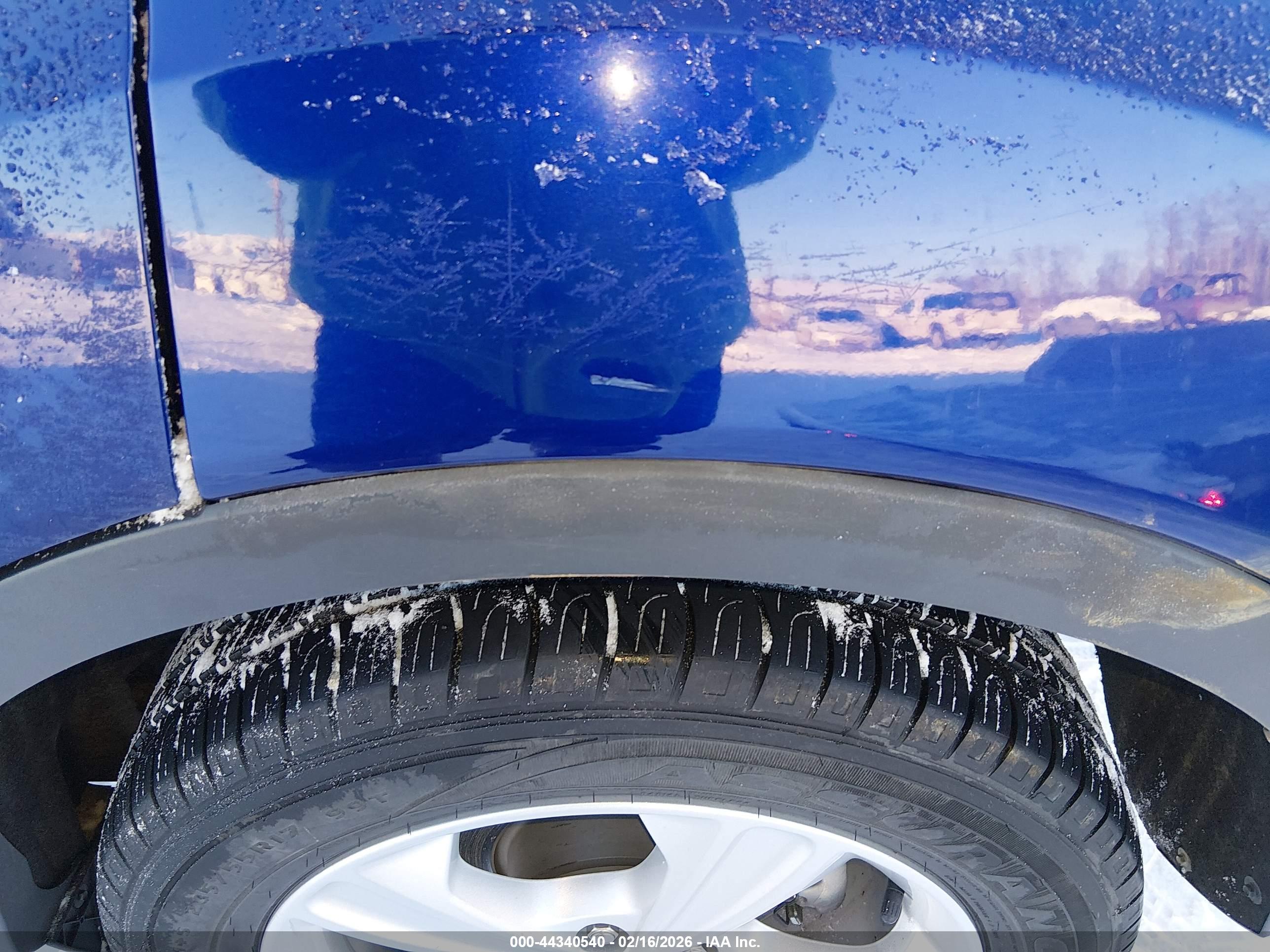 FORD ESCAPE image 6