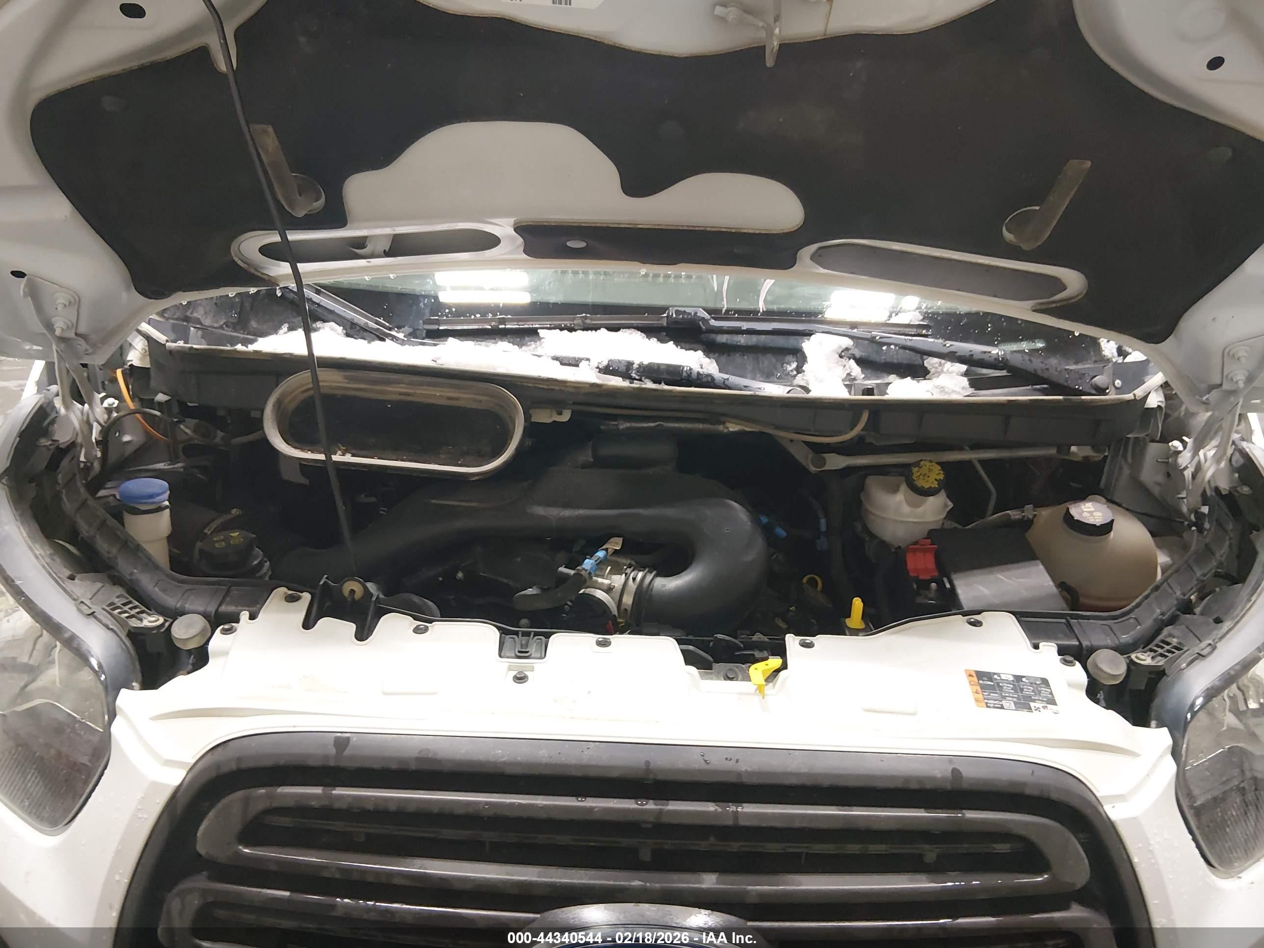 FORD TRANSIT-350 image 10