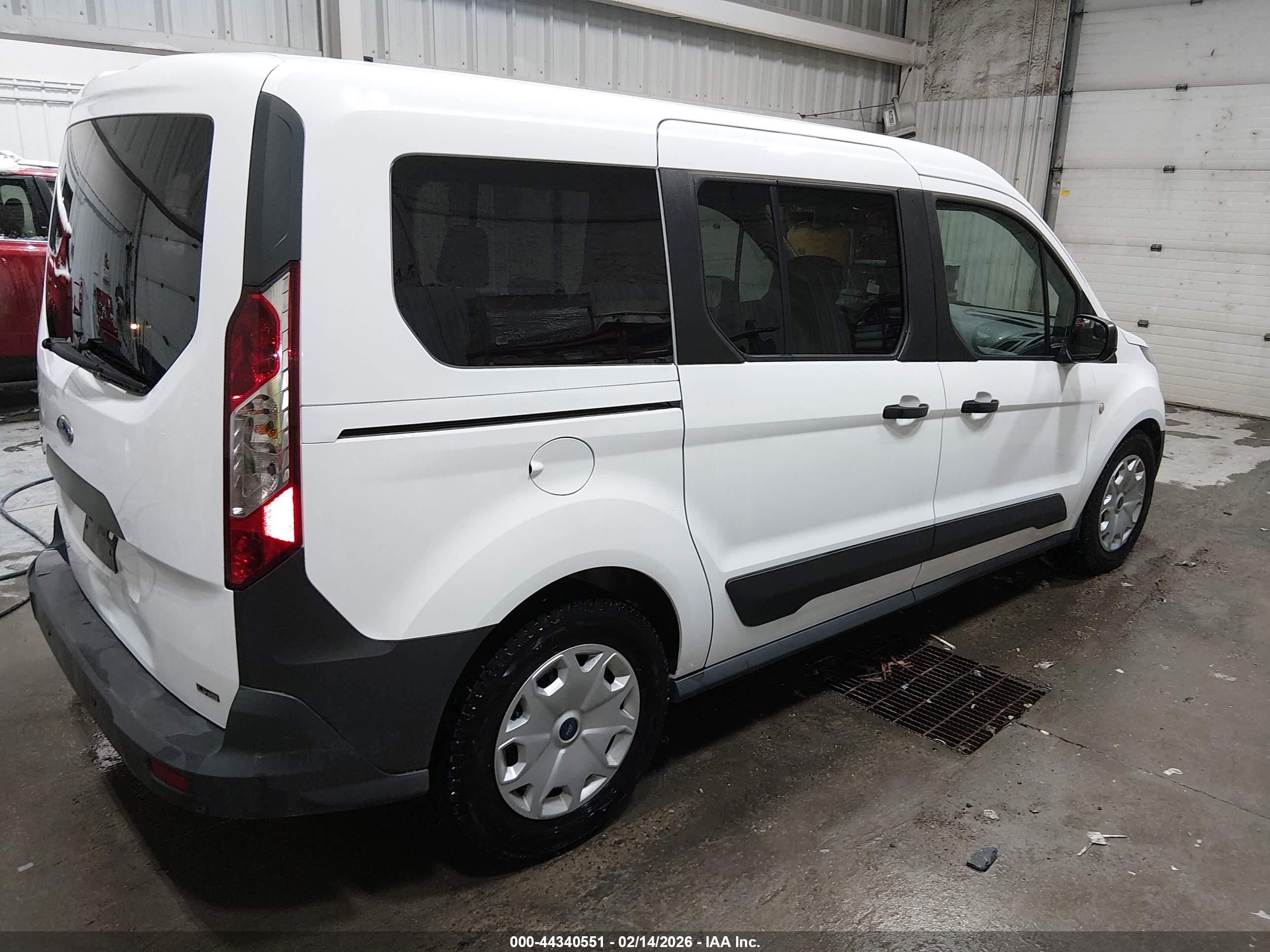 FORD TRANSIT image 4