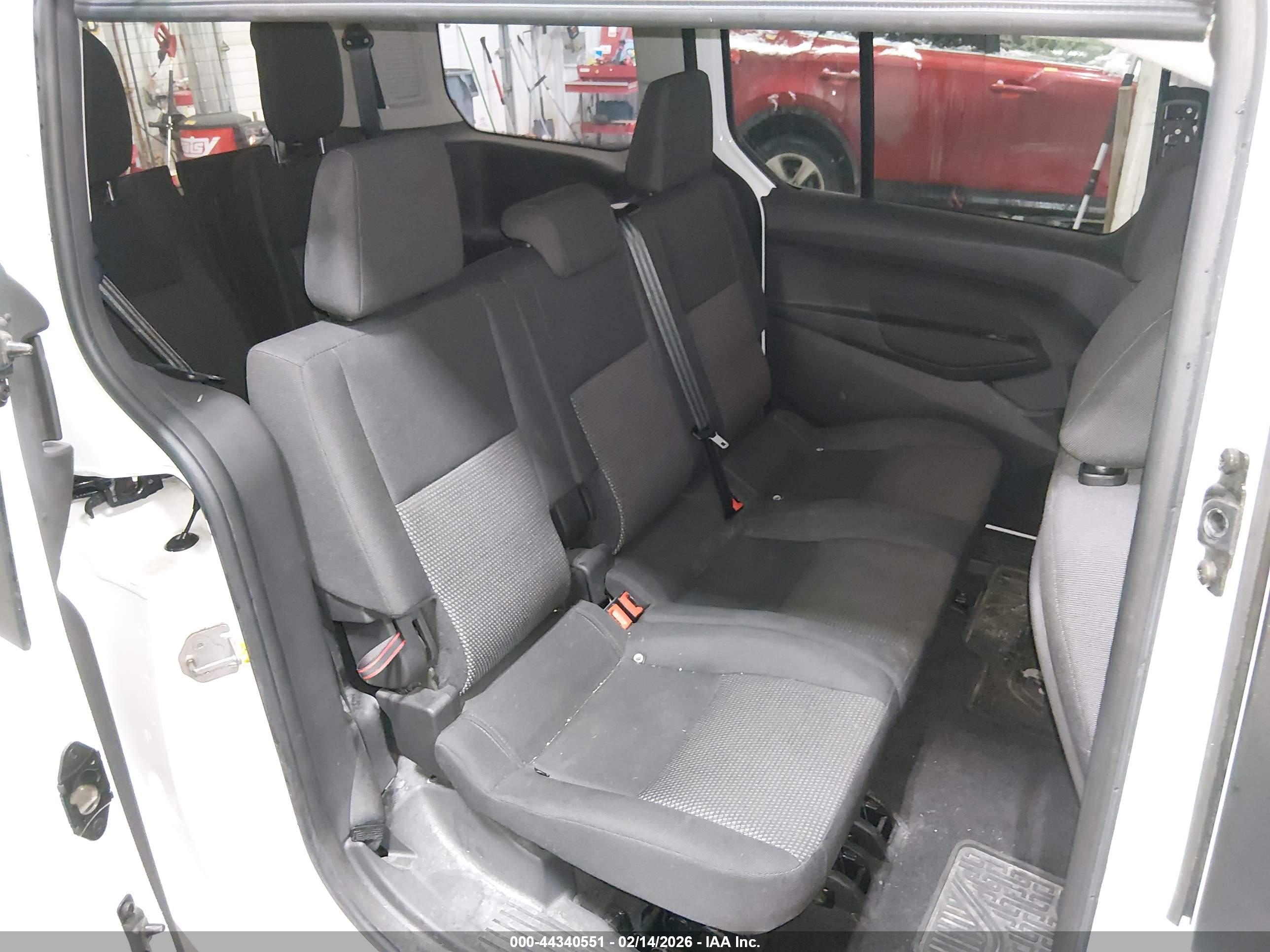 FORD TRANSIT image 8