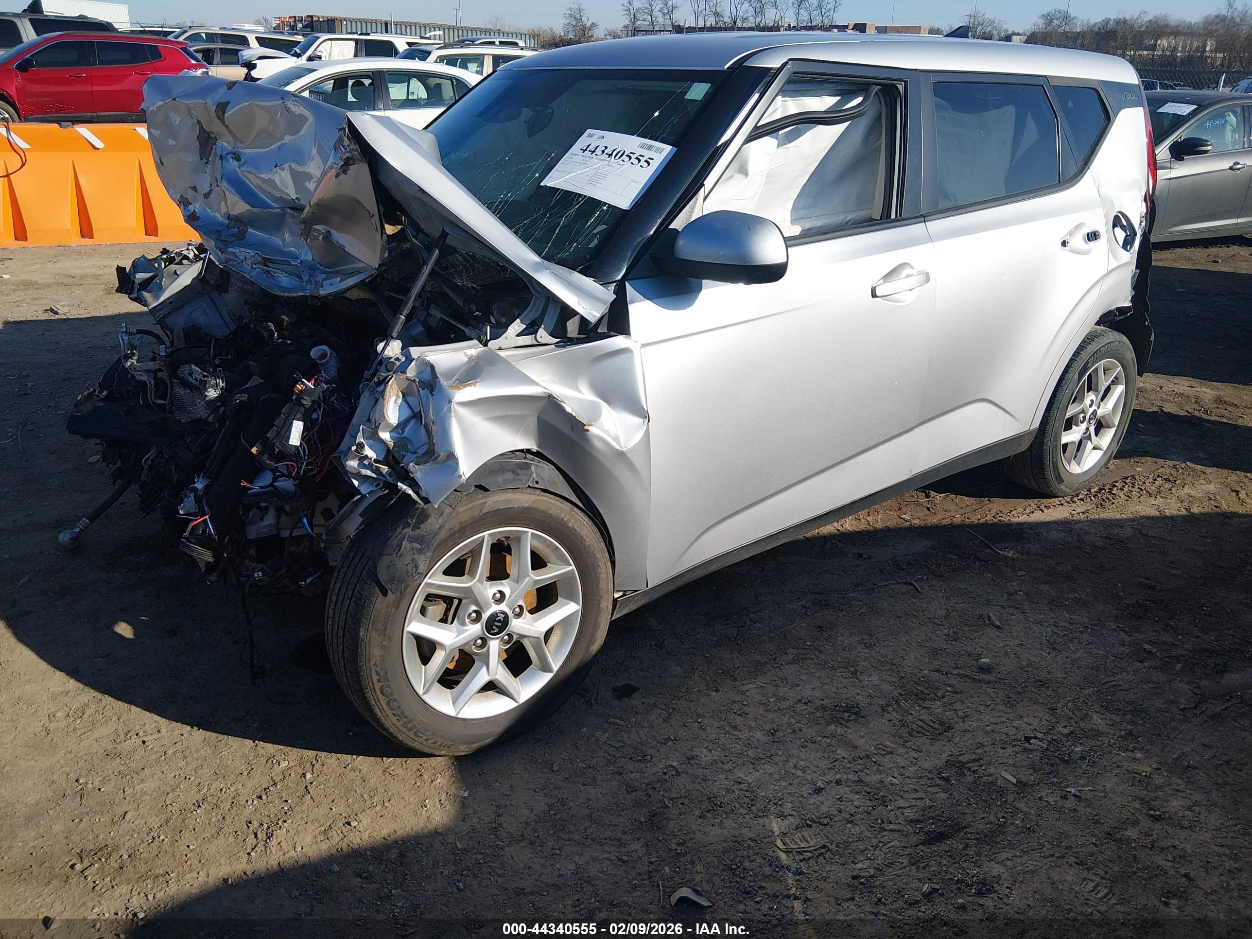 KIA SOUL image 2