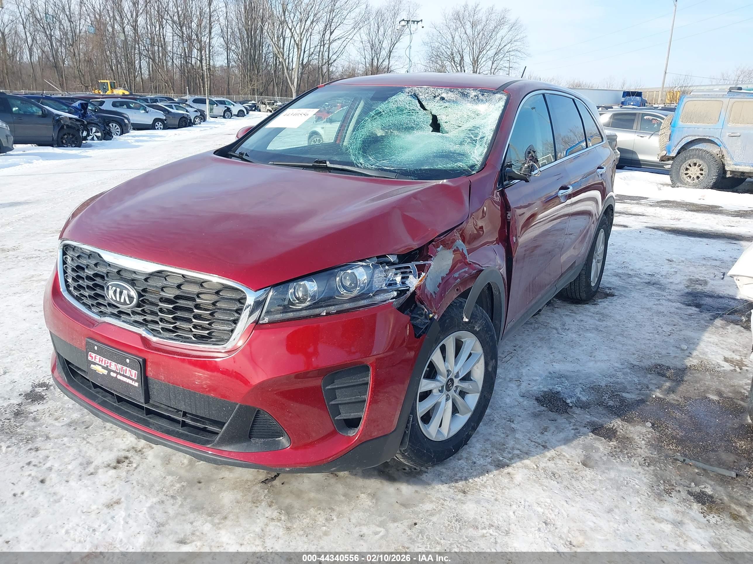KIA SORENTO image 2