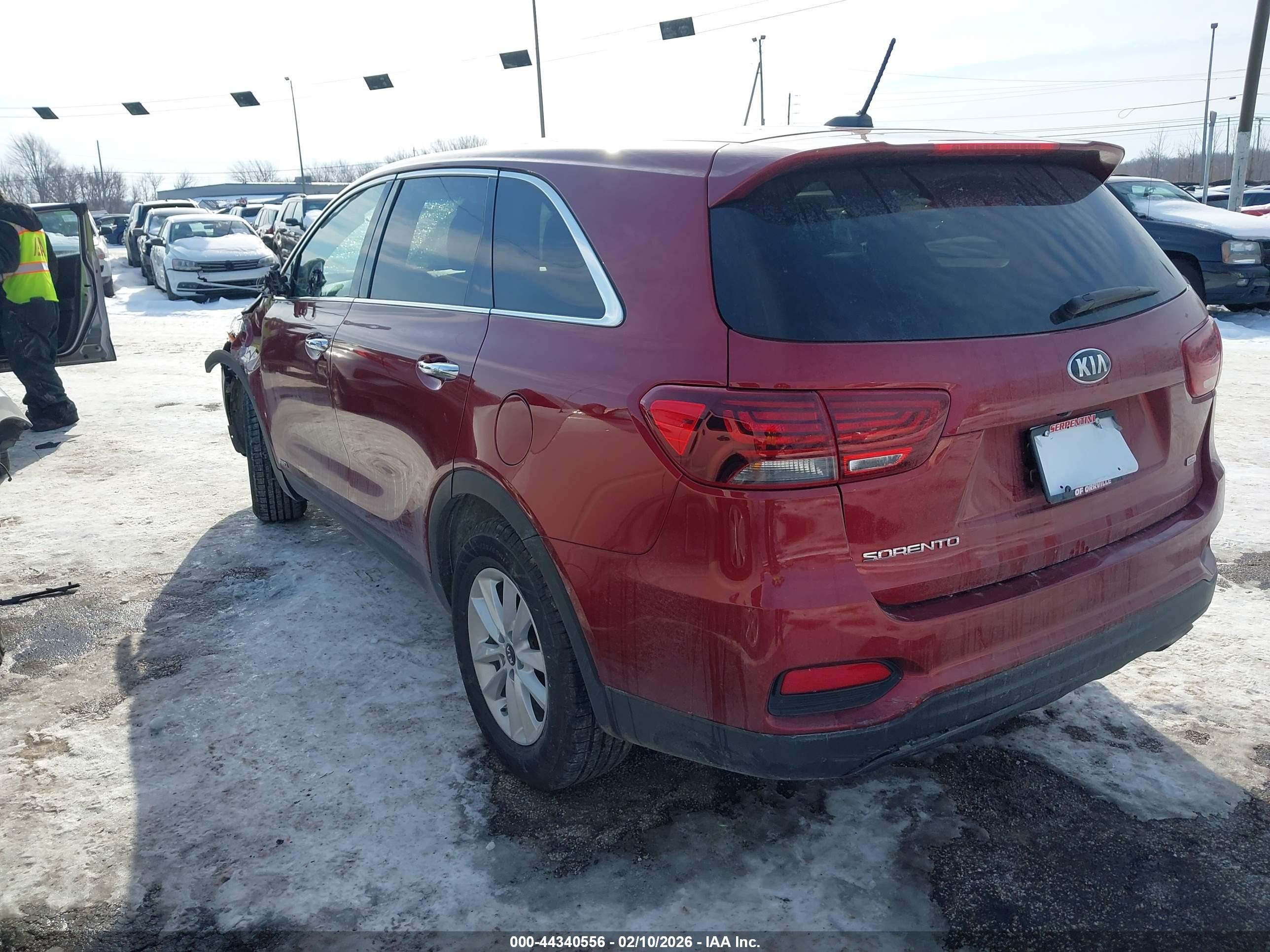 KIA SORENTO image 3