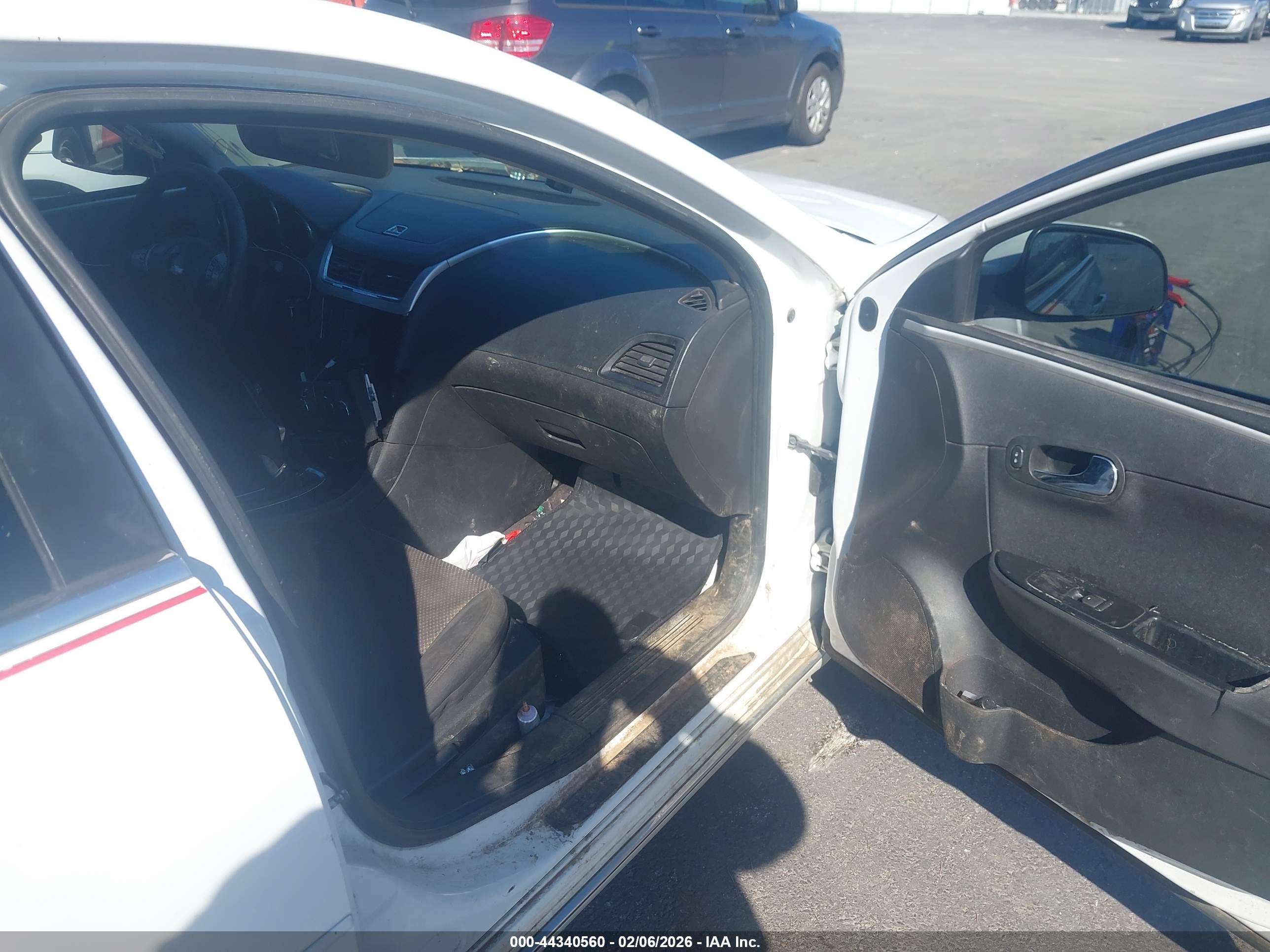 CHEVROLET MALIBU image 5