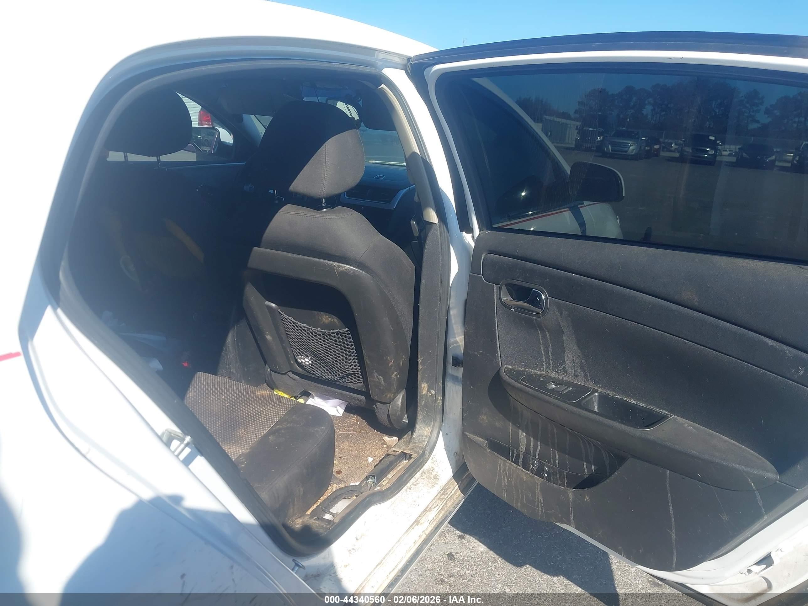 CHEVROLET MALIBU image 8