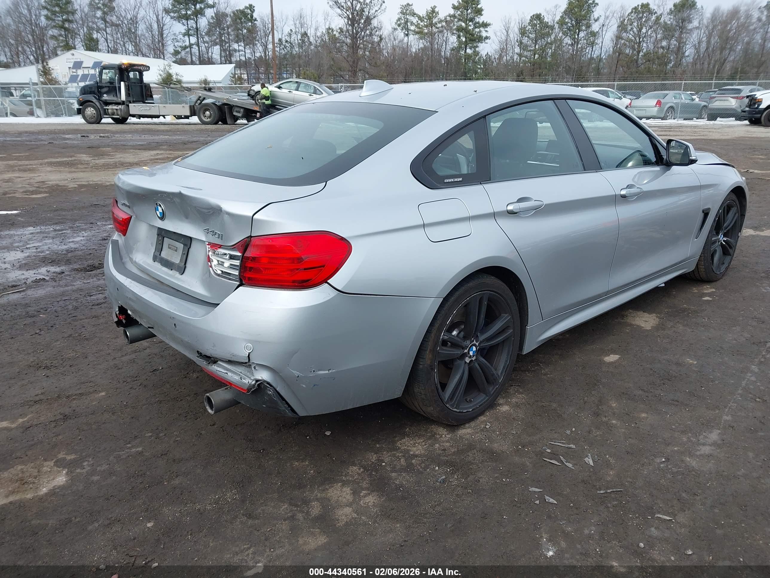 BMW 440I image 4