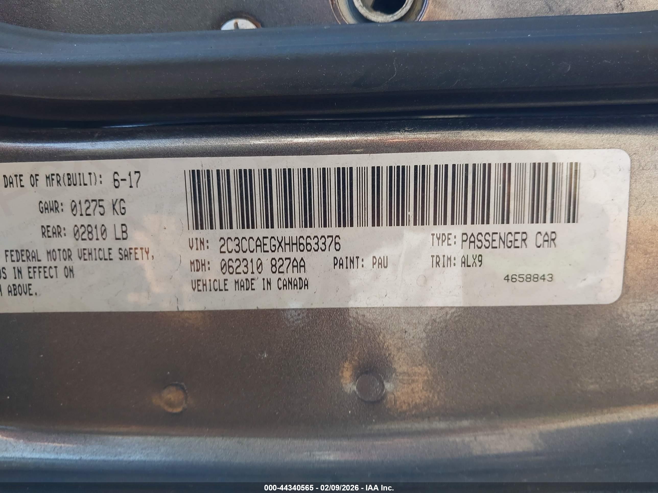 CHRYSLER 300C image 9