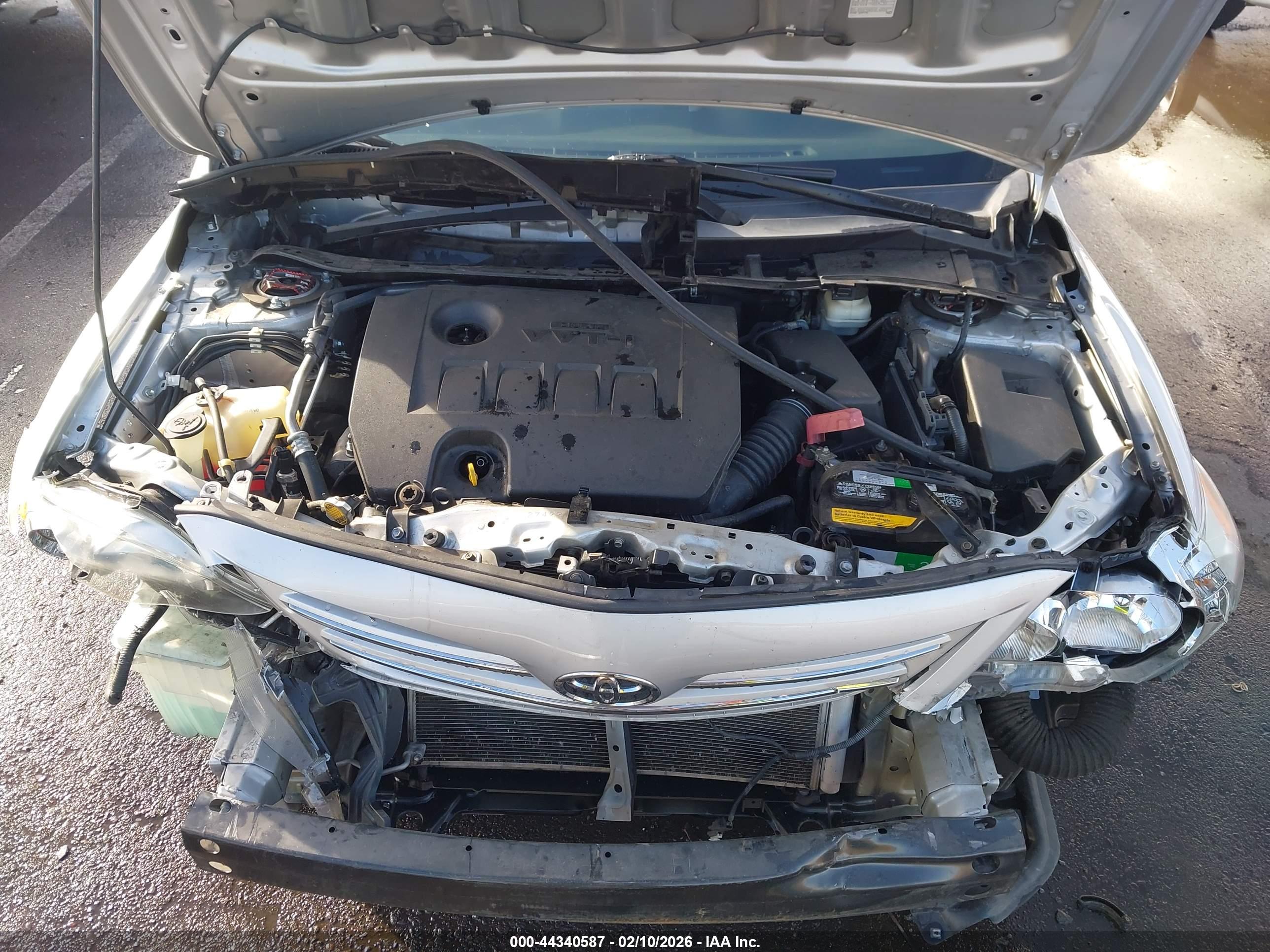 TOYOTA COROLLA image 10