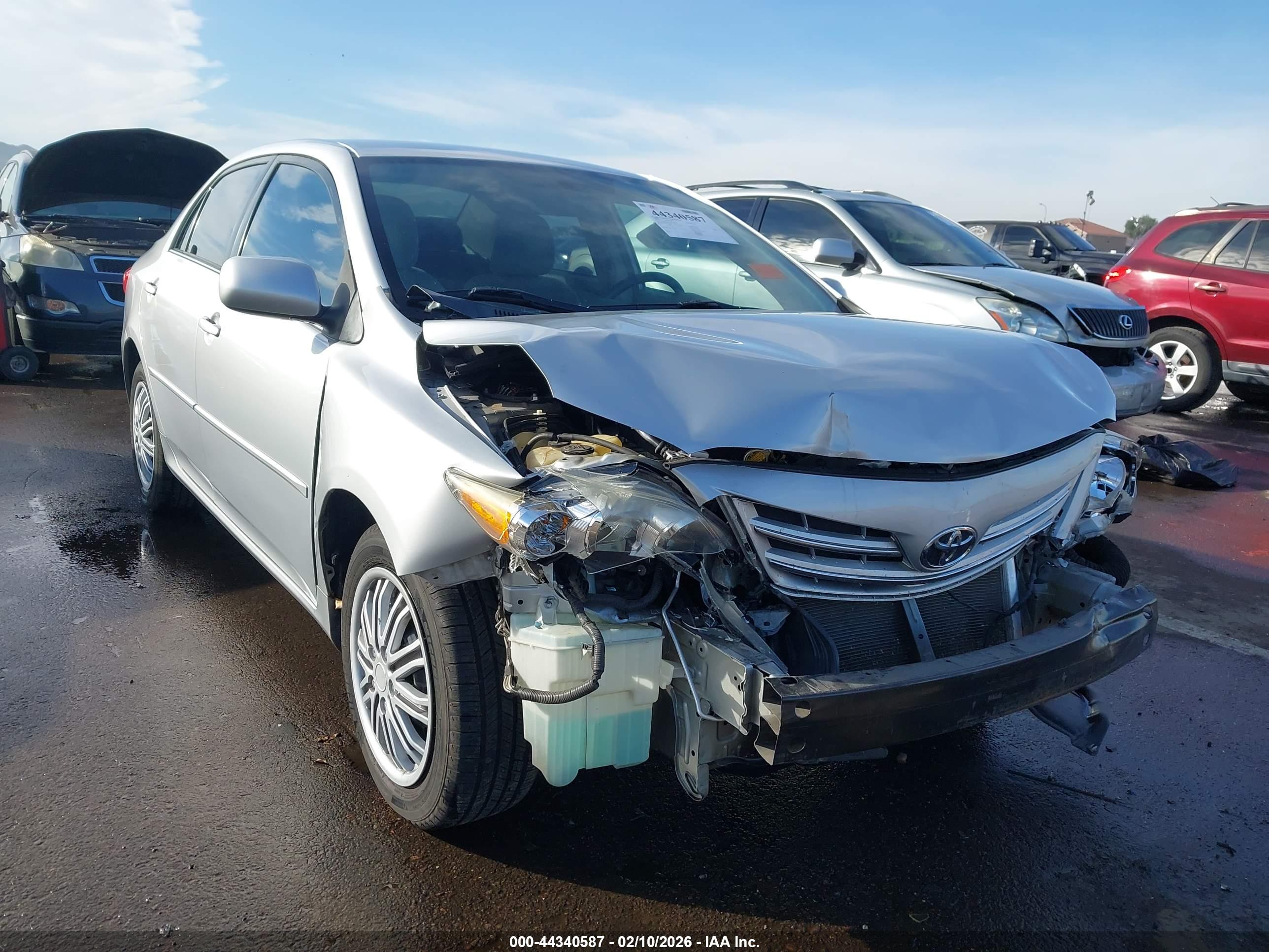 TOYOTA COROLLA image 6