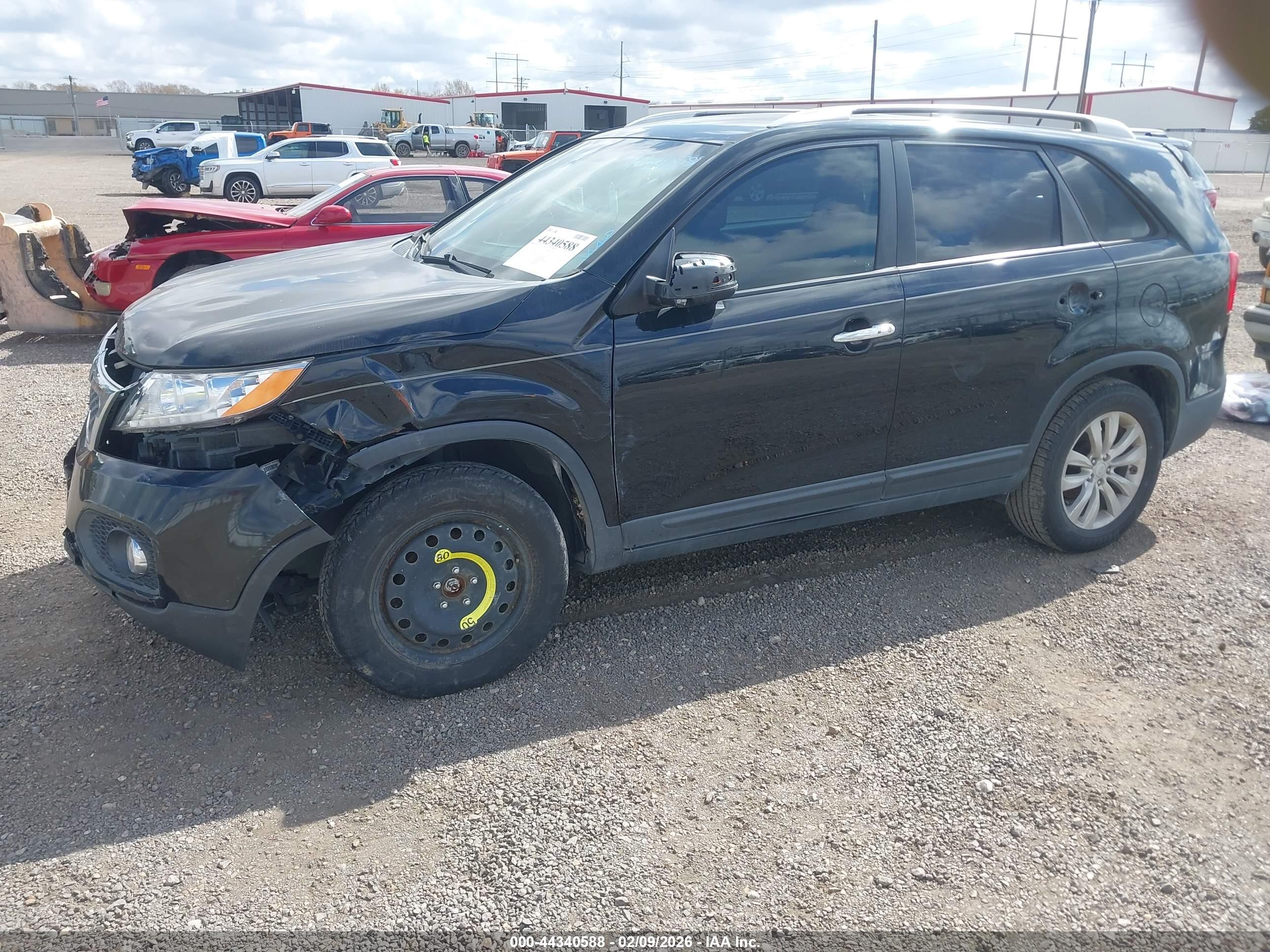 KIA SORENTO image 2