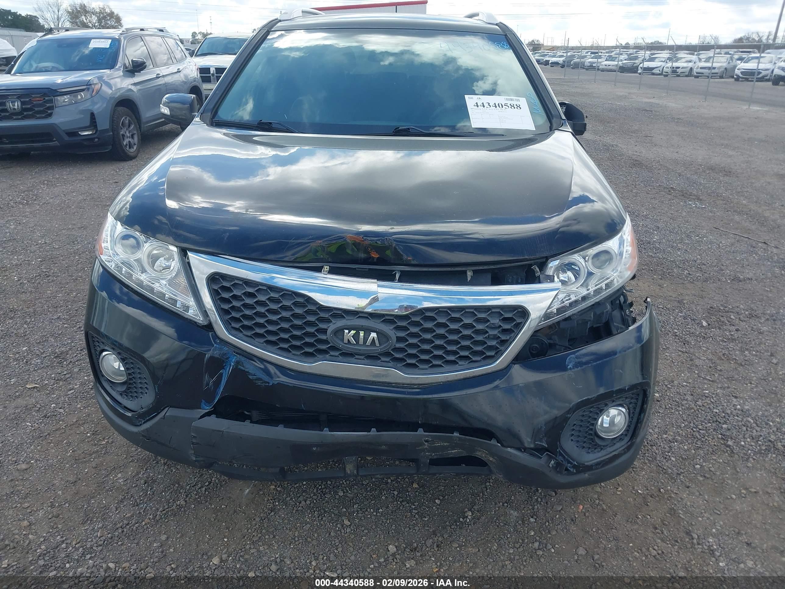 KIA SORENTO image 6