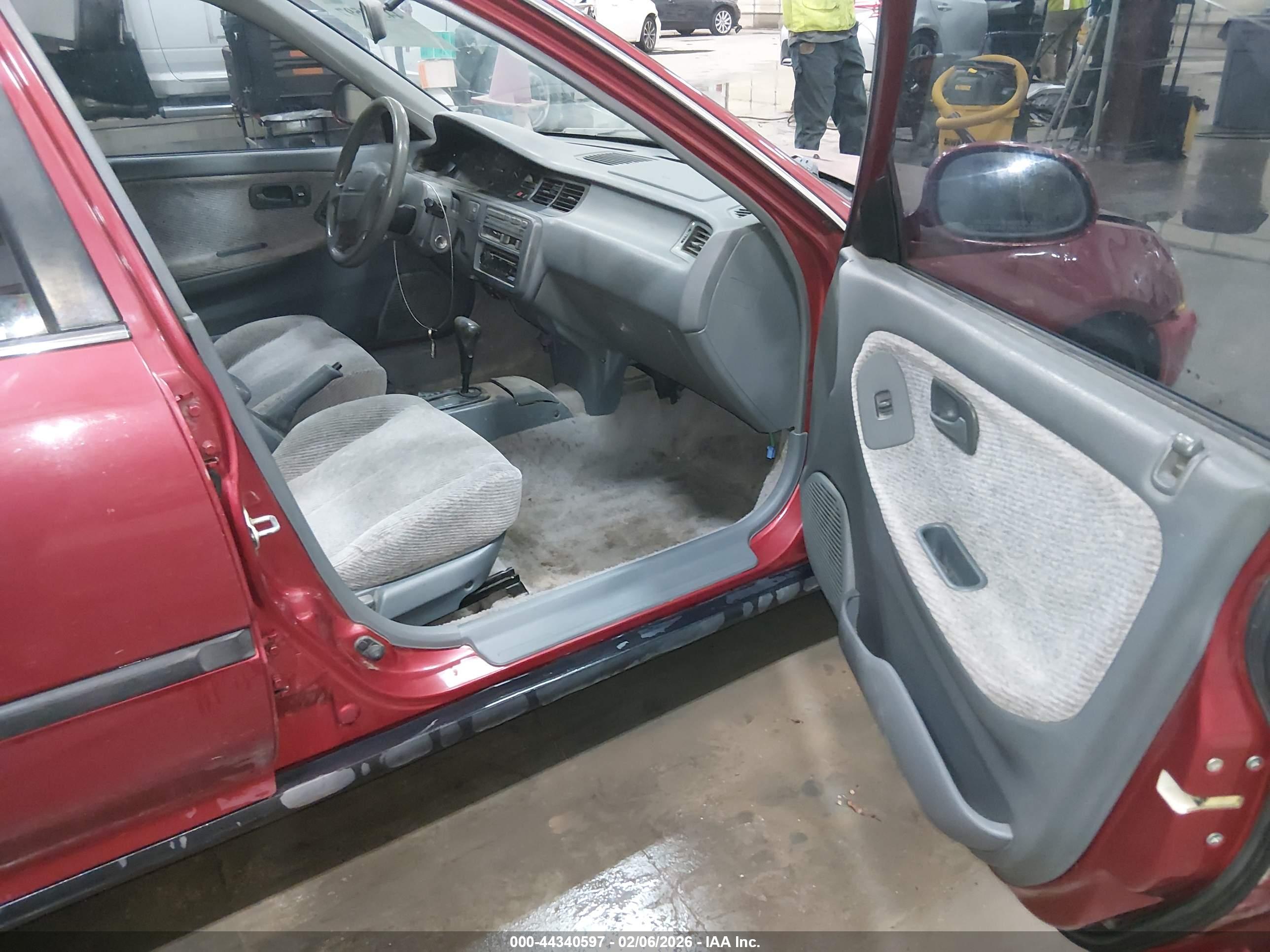 HONDA CIVIC image 5
