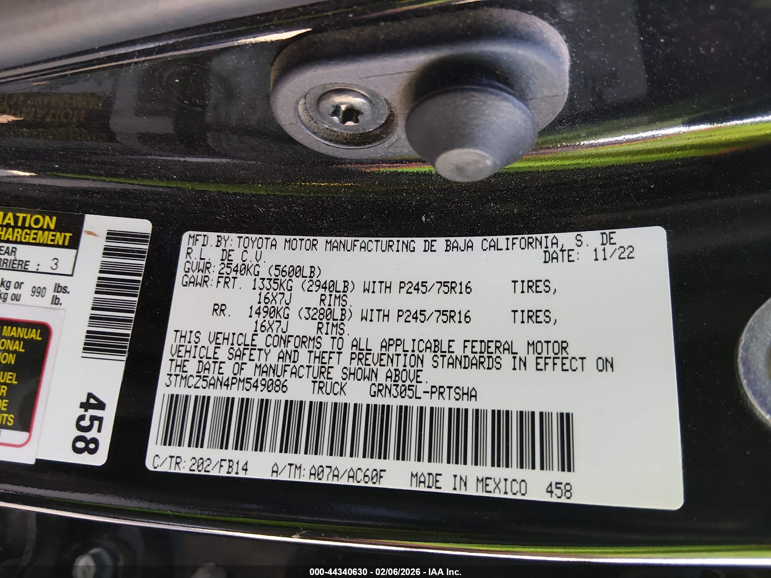 TOYOTA TACOMA image 9
