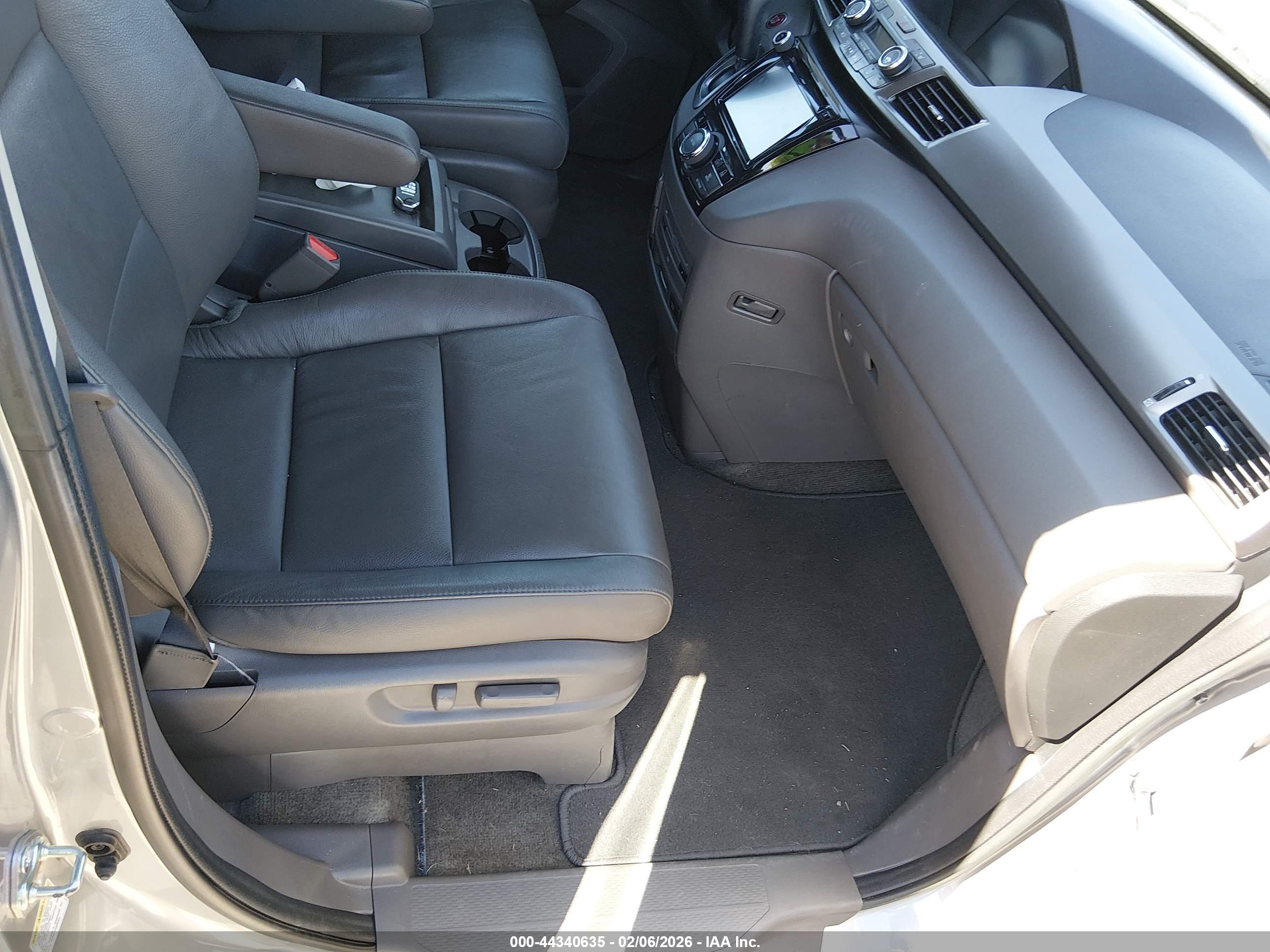 HONDA ODYSSEY image 5