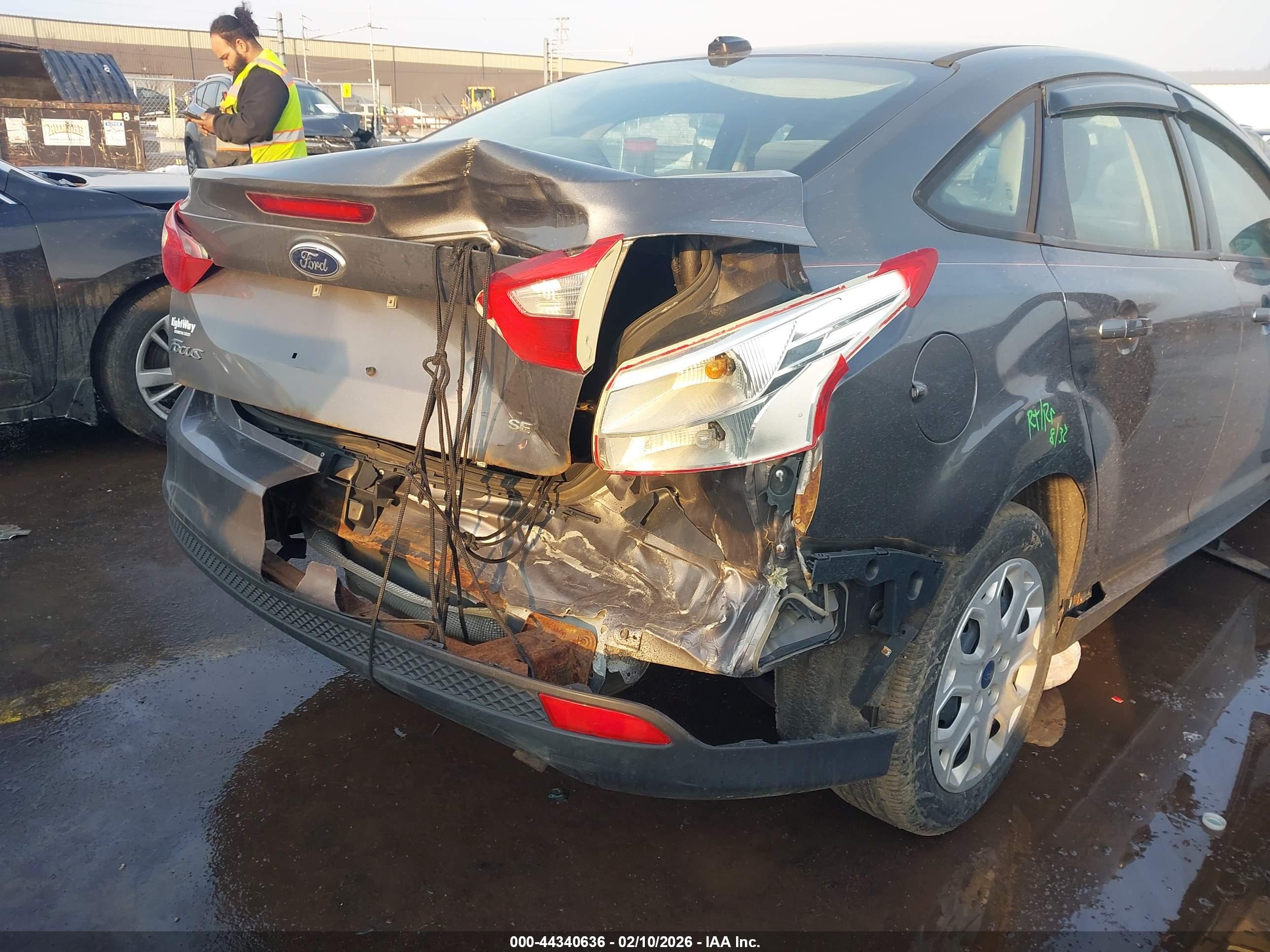 FORD FOCUS image 6