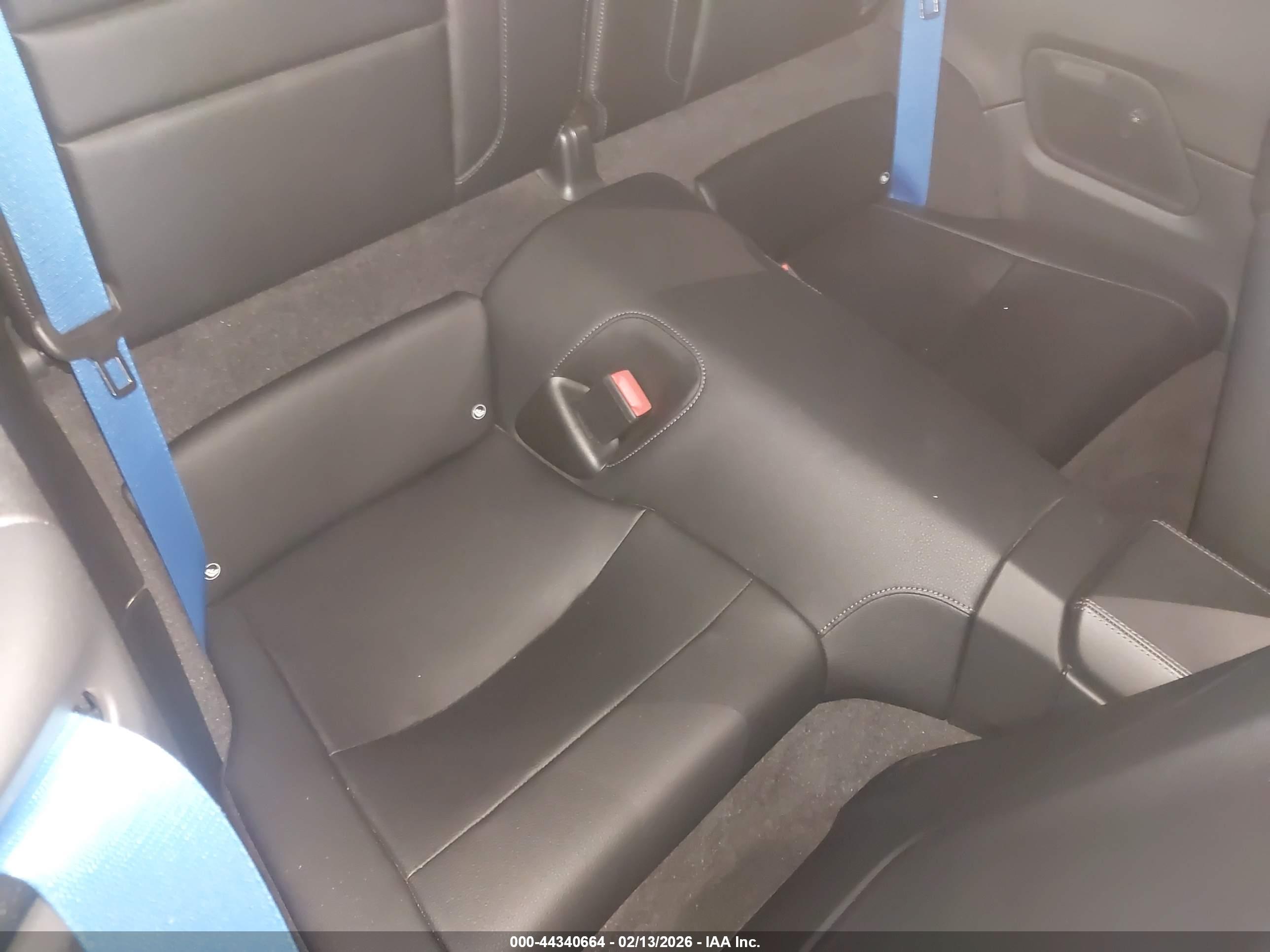 PORSCHE 911 image 8