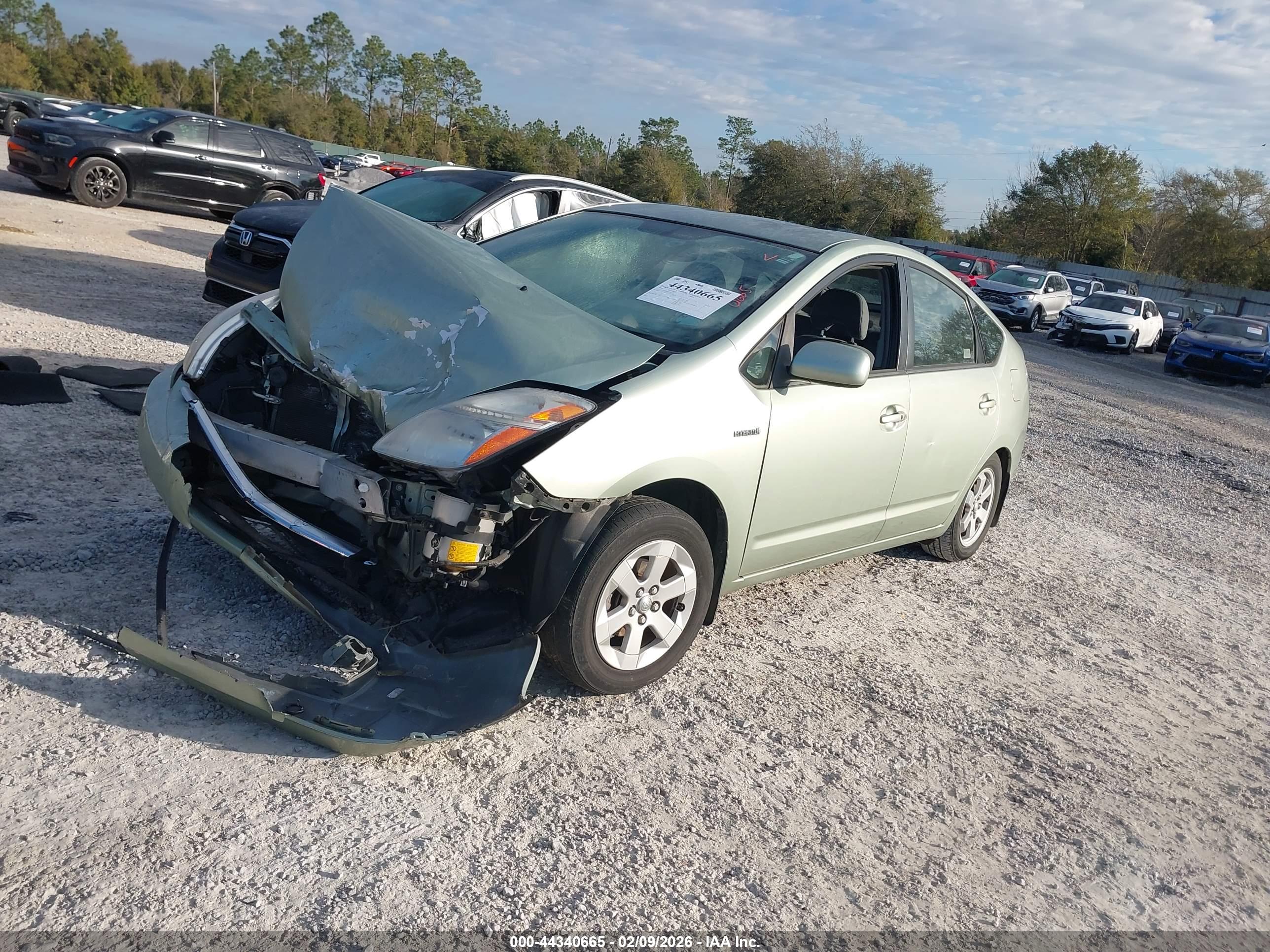 TOYOTA PRIUS image 2