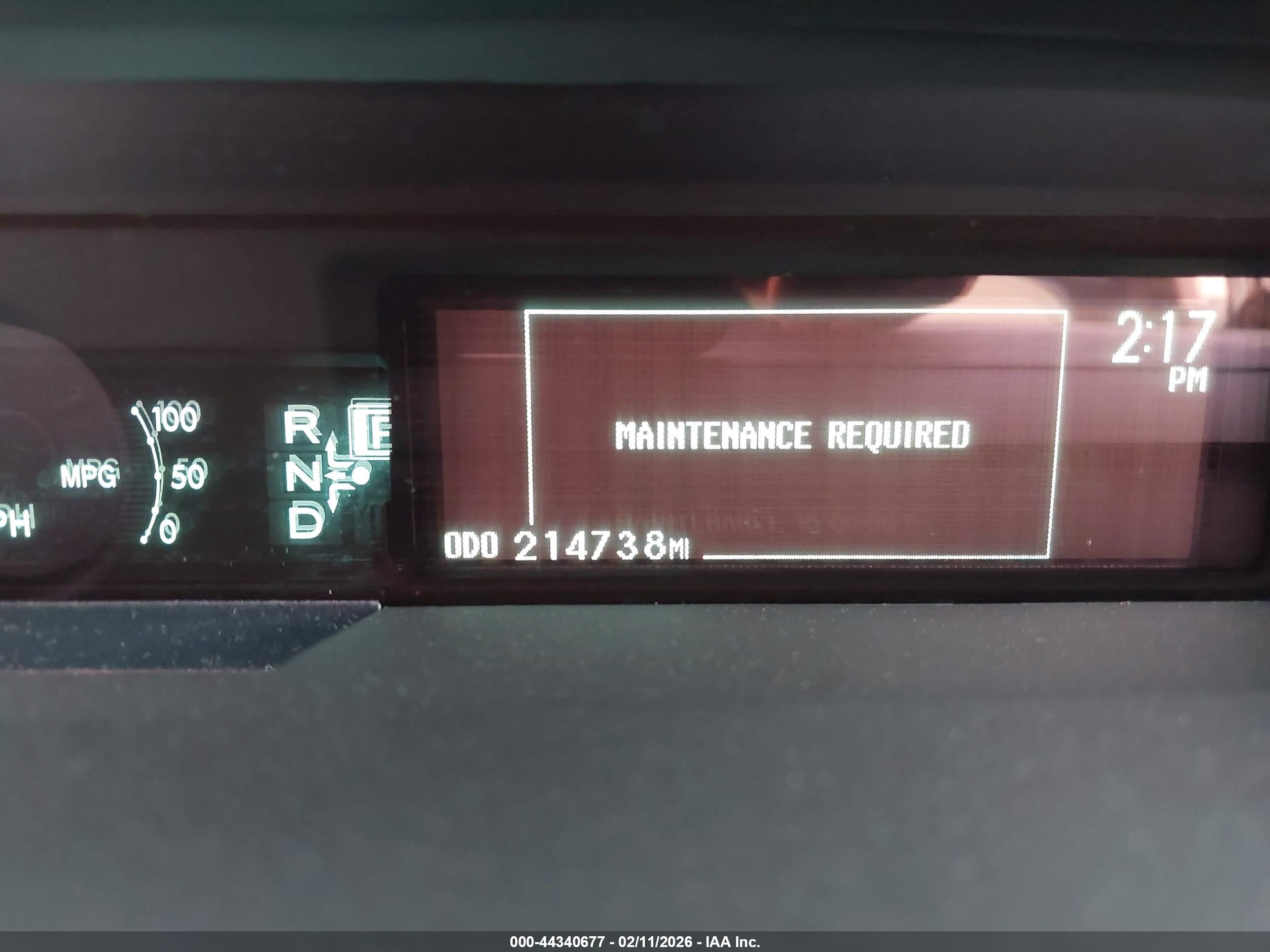 TOYOTA PRIUS image 7