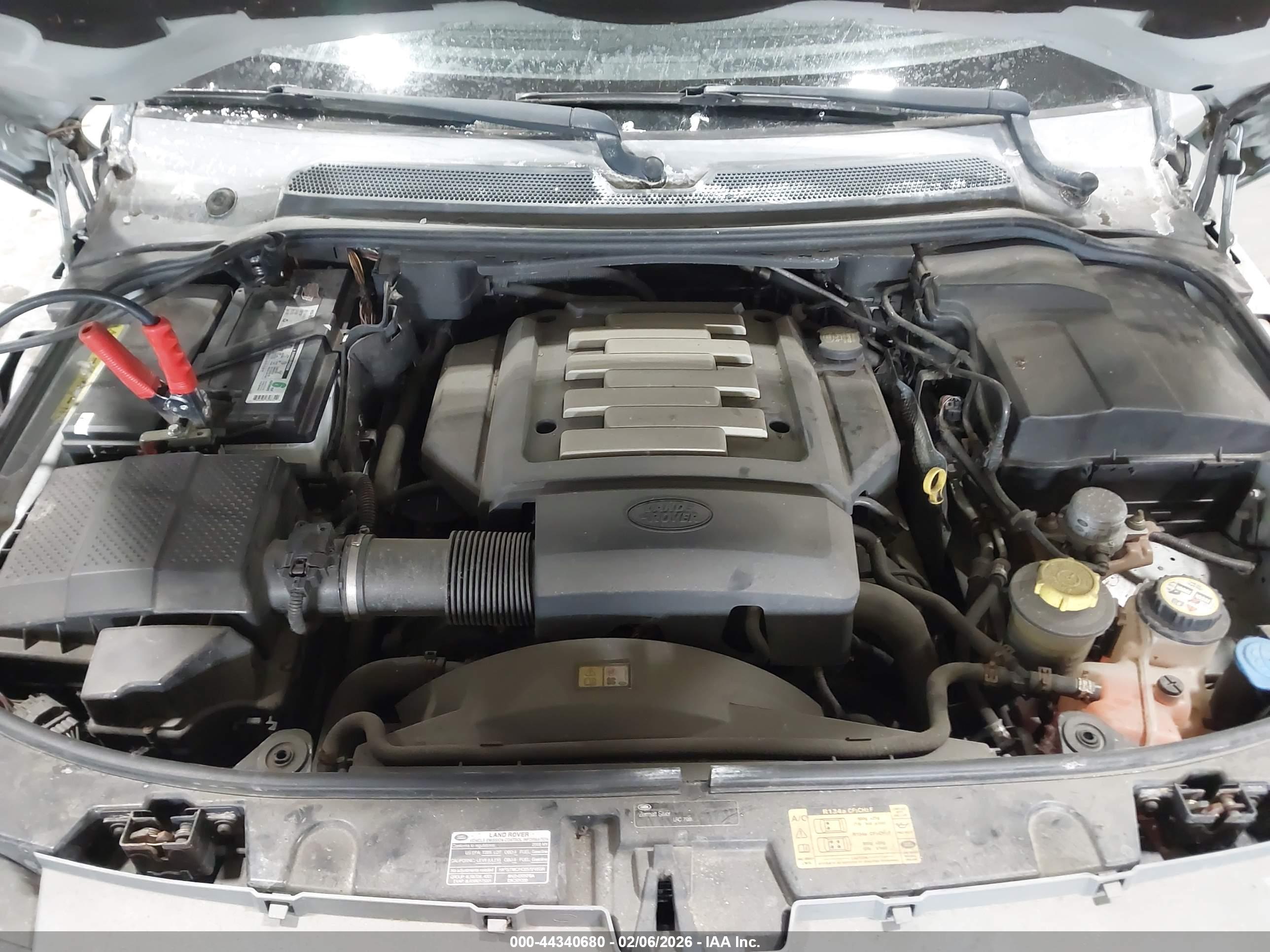 LAND ROVER image 10
